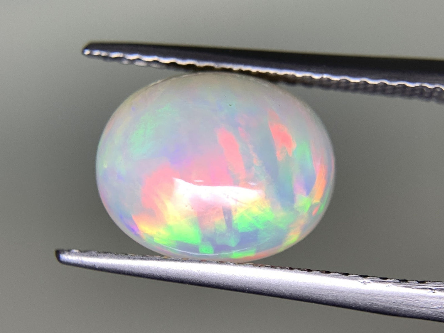 オパール 2.582ct 宝石ソーティング付き 11.3㎜×9.0㎜×5.2㎜ 天然 ルース（ 裸石 ） 4289Y
