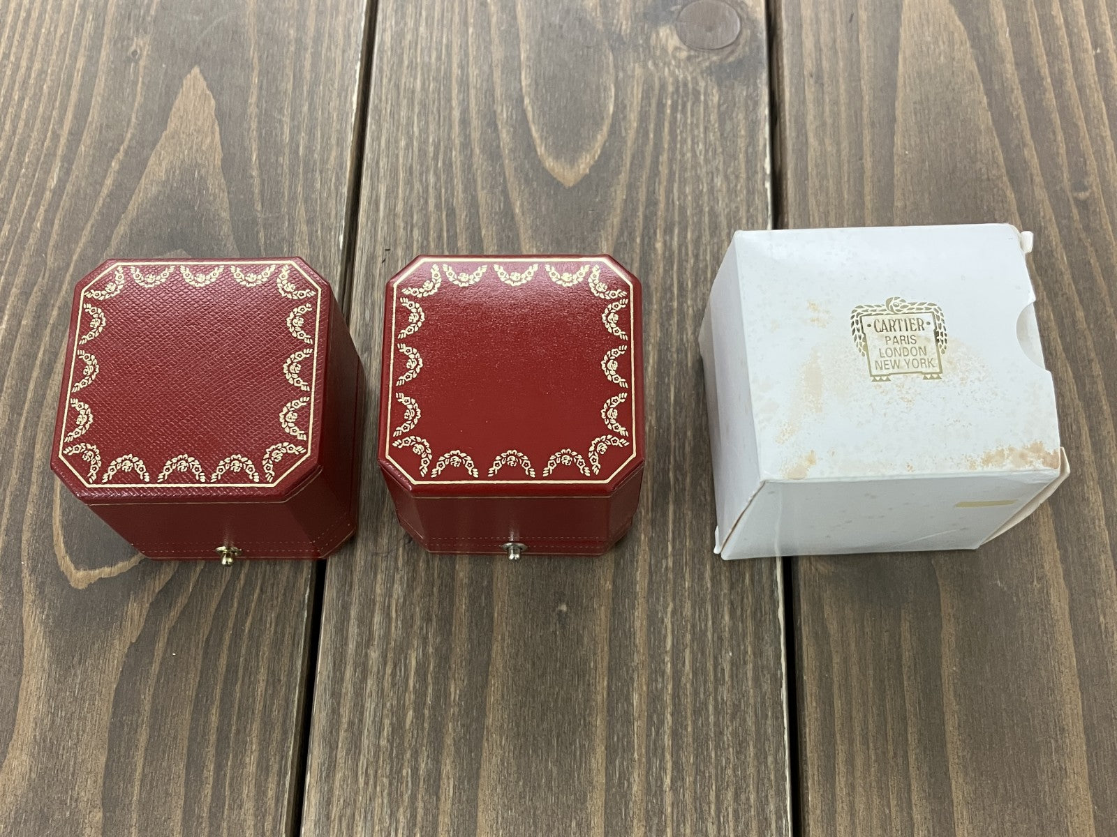 ソウマタケヒサさま　　カルティエ　リングケースとジュエリーボックスの空箱　２点 COLORBOX