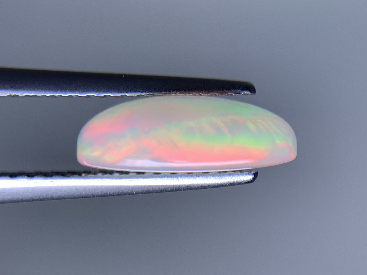 オパール 天然  2.107ct  宝石ソーティング付き  11.4㎜×7.8㎜×4.0㎜  ルース（ 裸石 ）  5165Y