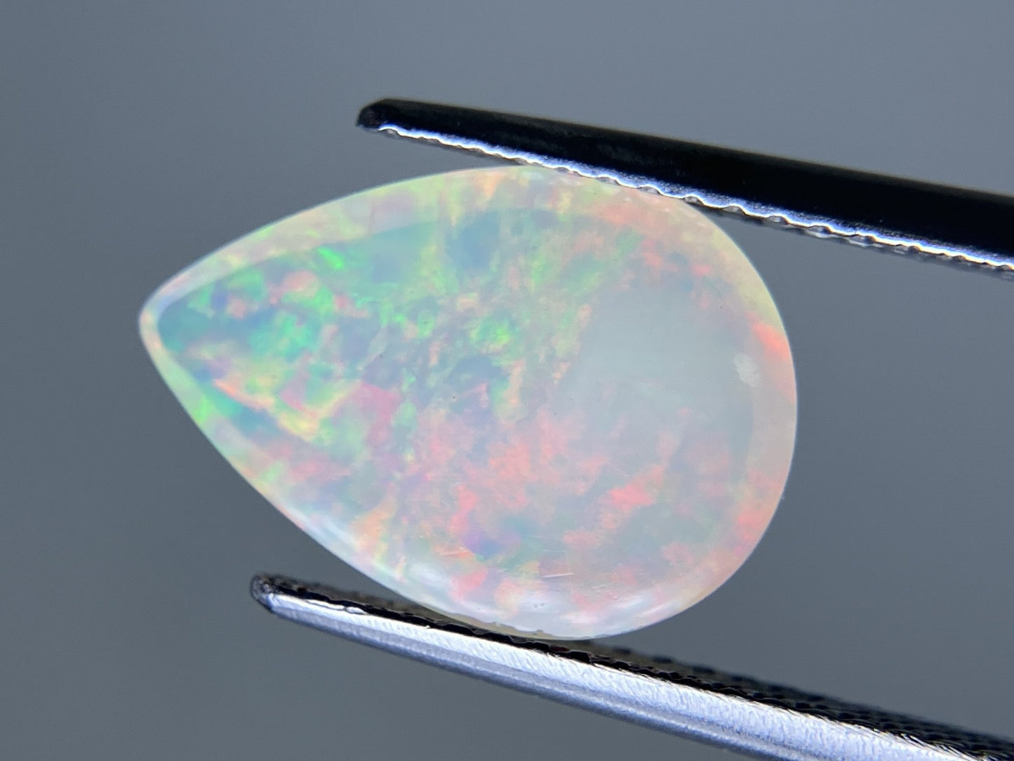 オパール 2.826ct 宝石ソーティング付き  13.8㎜×9.7㎜×4.7㎜  ルース（ 裸石 ） 3479YY