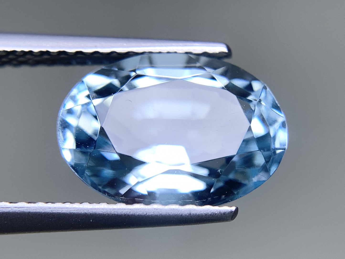 アクアマリン 天然 3.770ct 宝石ソーティング付き 11.6㎜×8.2㎜×6.6㎜ ルース（ 裸石 ） 7155Y