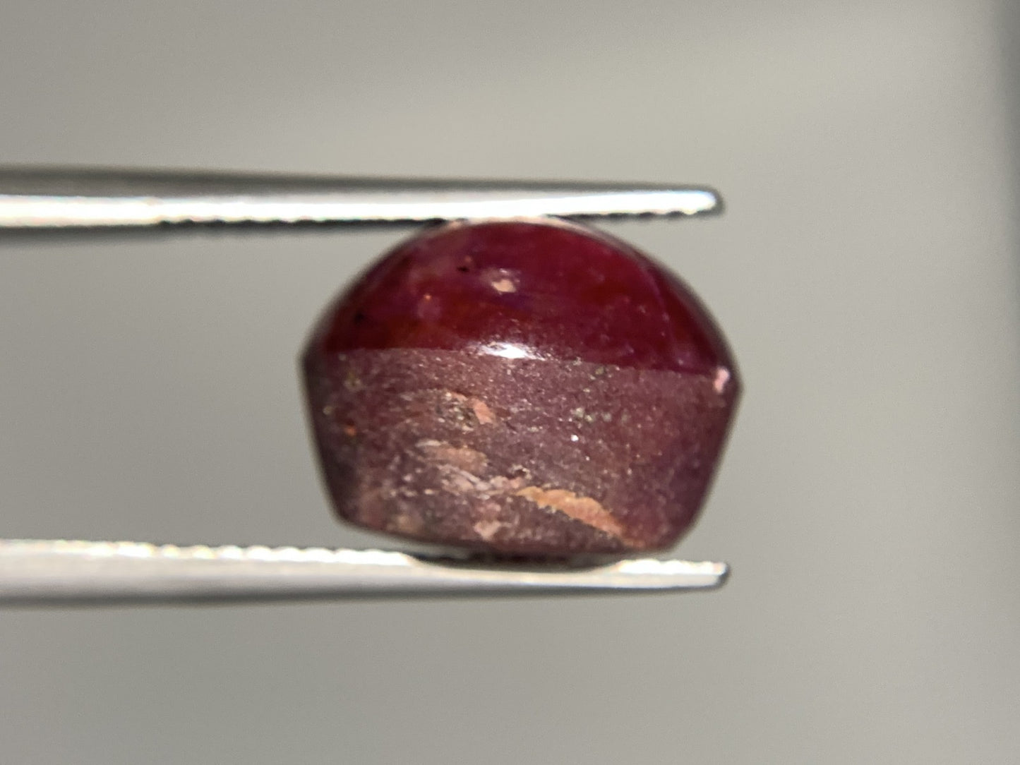 スタールビー 15.479ct  宝石ソーティング付き  13.2㎜×10.4㎜×10.2㎜  天然 ルース（ 裸石 ） 4456Y