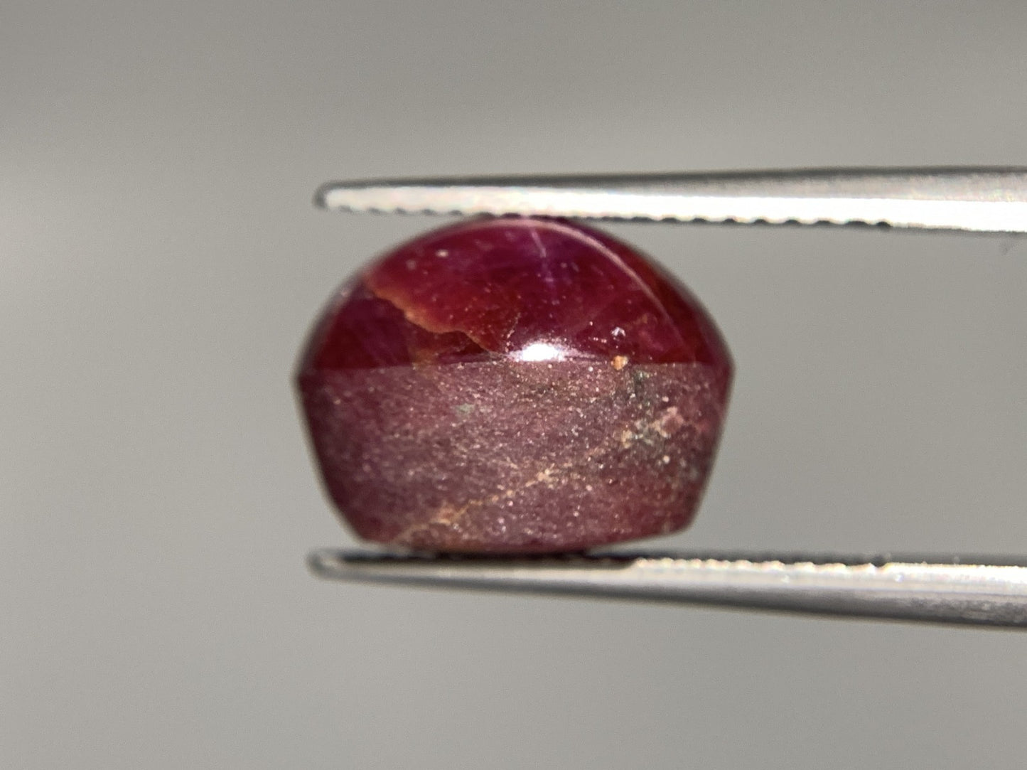 スタールビー 15.479ct  宝石ソーティング付き  13.2㎜×10.4㎜×10.2㎜  天然 ルース（ 裸石 ） 4456Y