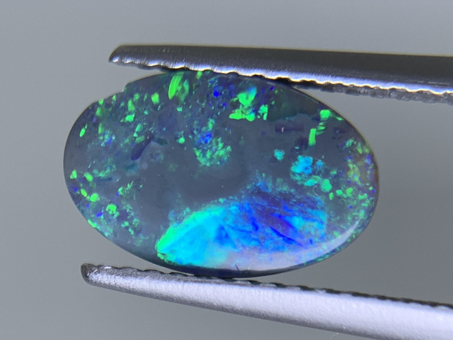 ブラックオパール 天然 1.244ct 宝石ソーティング付き 10.8㎜×6.8㎜×2.6㎜ ルース（ 裸石 ） 6342Y