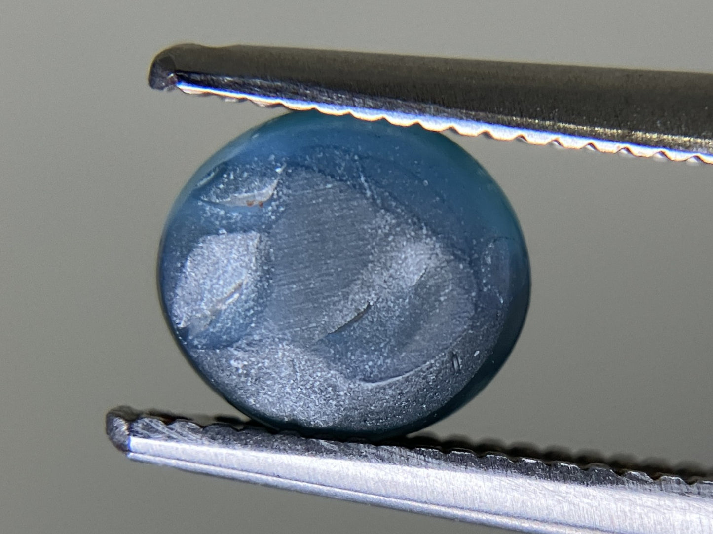 アレキサンドライトキャッツアイ  天然  1.416ct  中央宝石ソーティング付き 6.6㎜×6.0㎜×3.6㎜   天然 ルース（ 裸石 ） 5629YY