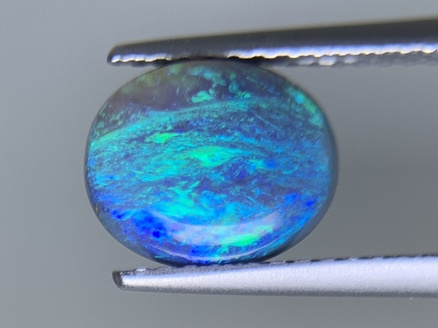 ブラックオパール 天然 1.701ct 宝石ソーティング付き 8.9㎜×7.4㎜×3.8㎜ ルース（ 裸石 ） 6198Y