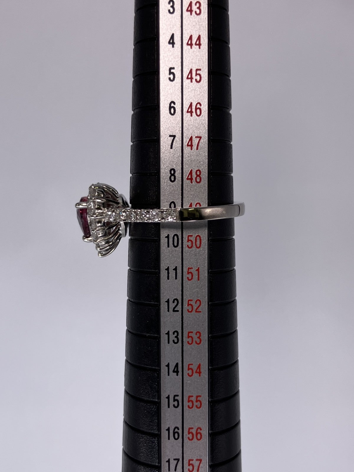 ルビー 1.42ct 非加熱 No heat GIA鑑別書 D0.72ct PT900 5.6g 指輪 （JP9号） サイズ直し無料 8089K
