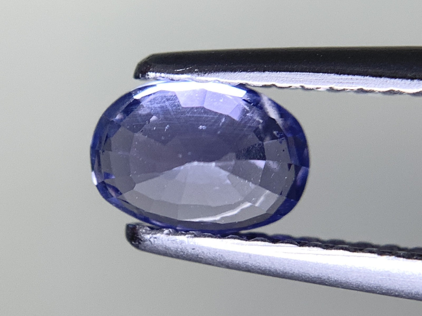 バイオレットサファイア 天然 1.226ct 宝石ソーティング付き 6.9㎜×5.0㎜×3.8㎜ ルース（ 裸石 ） 7272Y