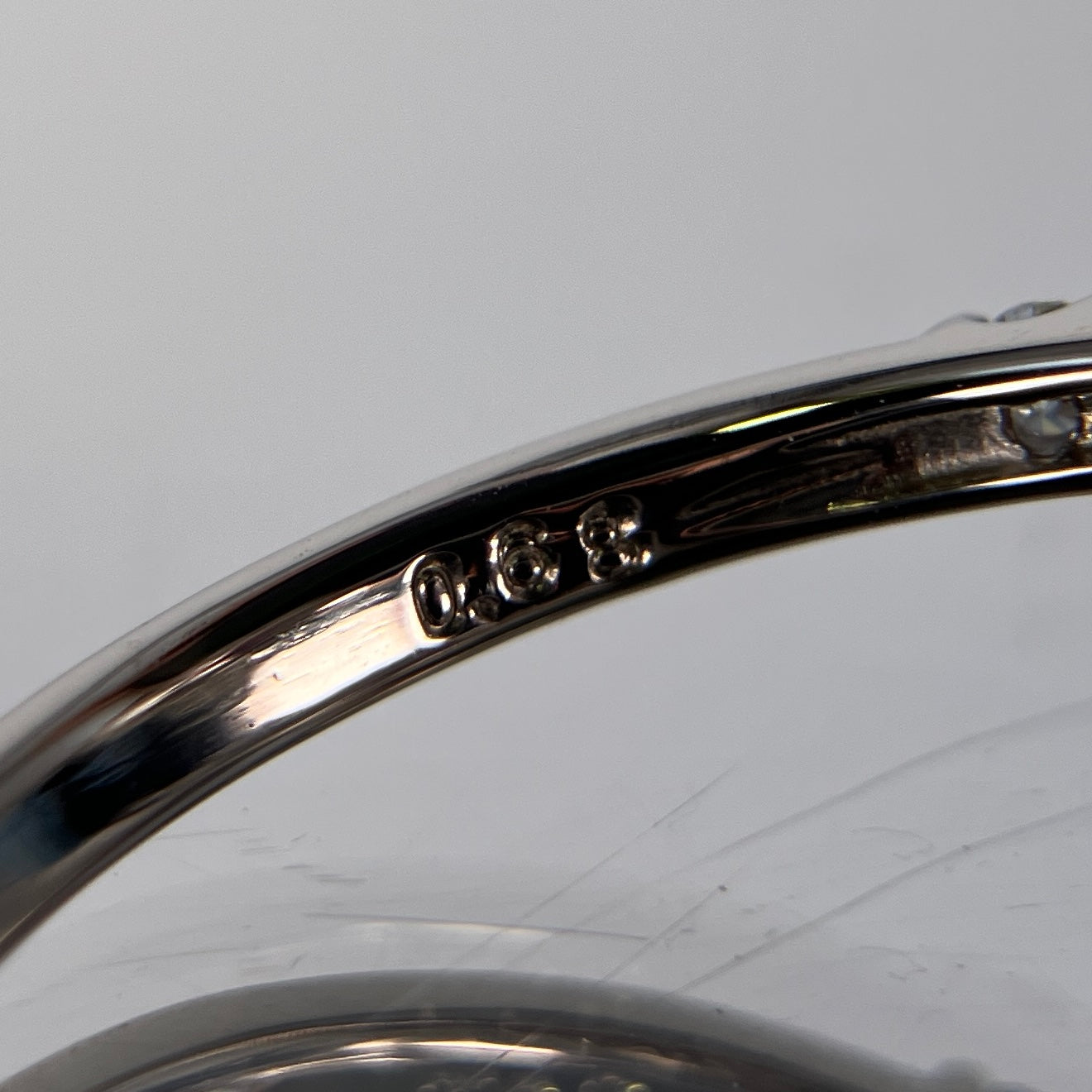 サファイア 2.00ct パパラチャ Padparadscha AIGS鑑別書 D0.68ct PT900 4.8g 指輪 （JP10号） サイズ直し無料 8577K