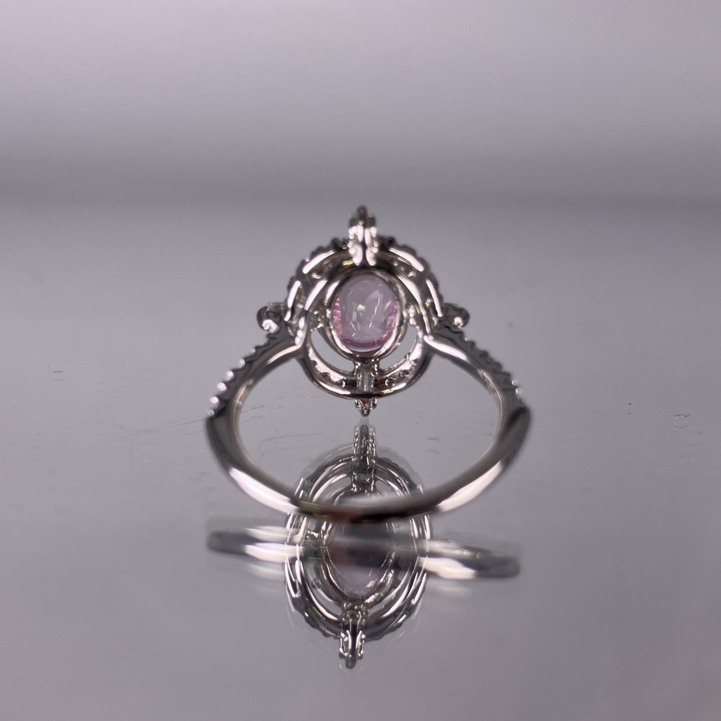 サファイア 1.95ct パパラチャ Padparadscha 非加熱 No heat AIGS鑑別書 D0.48ct PT900 4.4g 指輪 （JP11号） サイズ直し無料 8712K