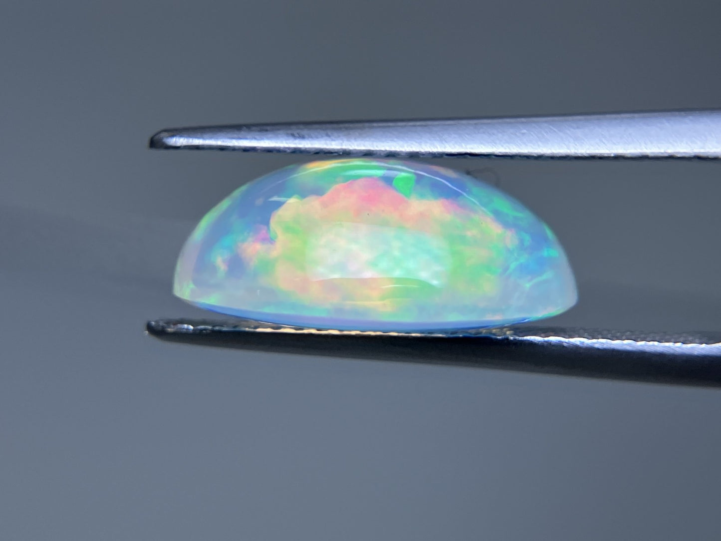 オパール 5.115ct 宝石ソーティング付き 15.1㎜×11.0㎜×6.2㎜ ルース（ 裸石 ） 3906YY