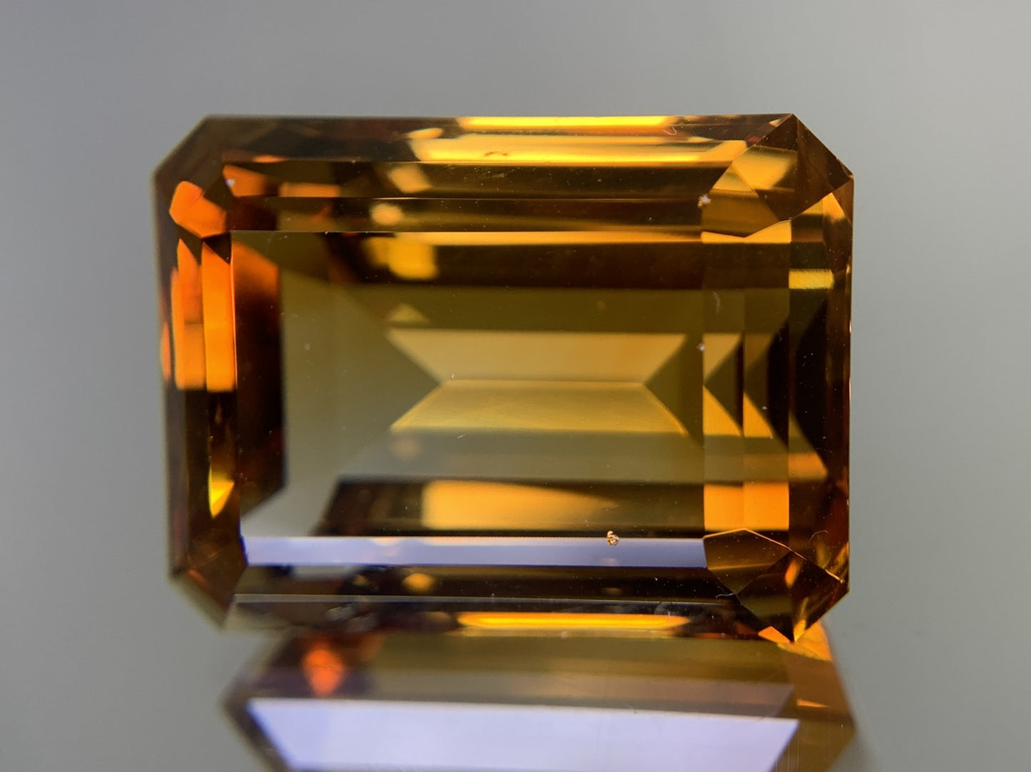 シトリン（黄水晶） 天然 45.070ct 宝石ソーティング付き 23.7㎜×17.6㎜×13.5㎜ ルース（ 裸石 ） 6436Y