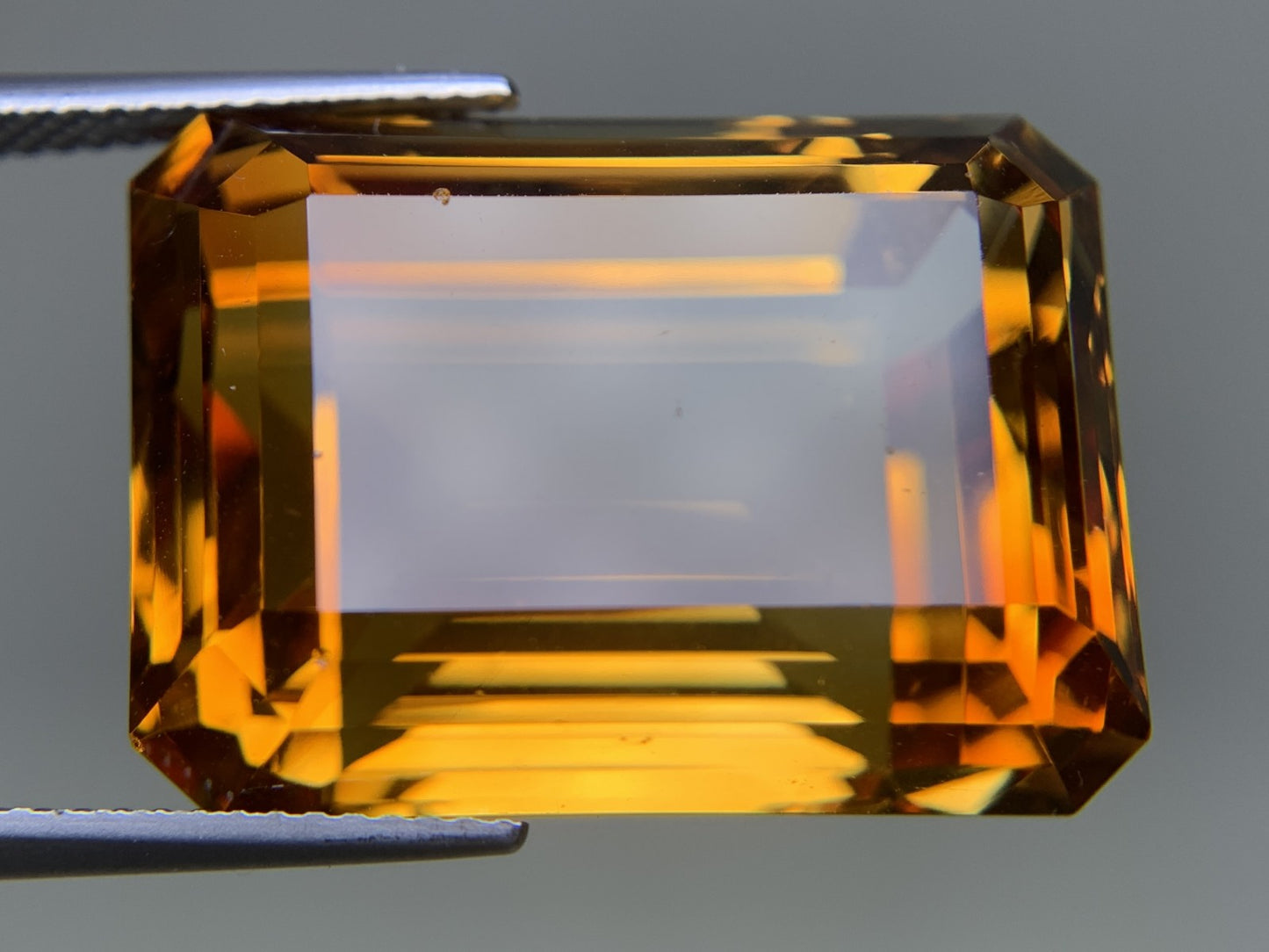 シトリン（黄水晶） 天然 45.070ct 宝石ソーティング付き 23.7㎜×17.6㎜×13.5㎜ ルース（ 裸石 ） 6436Y