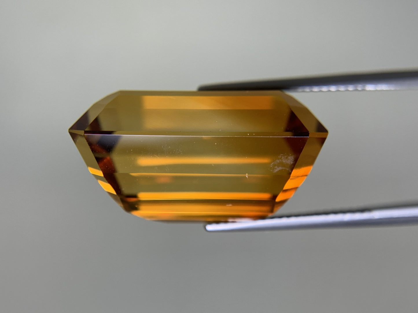 シトリン（黄水晶） 天然 45.070ct 宝石ソーティング付き 23.7㎜×17.6㎜×13.5㎜ ルース（ 裸石 ） 6436Y