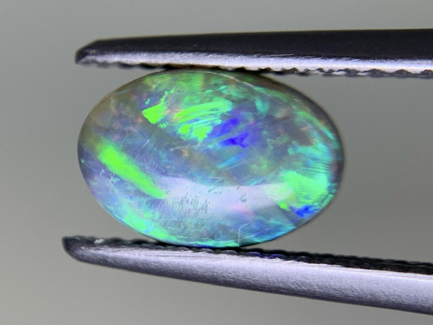 ボルダーオパール 1.710ct  宝石ソーティング付き  9.2㎜×6.3㎜×4.0㎜ ルース（ 裸石 ） 2198Y