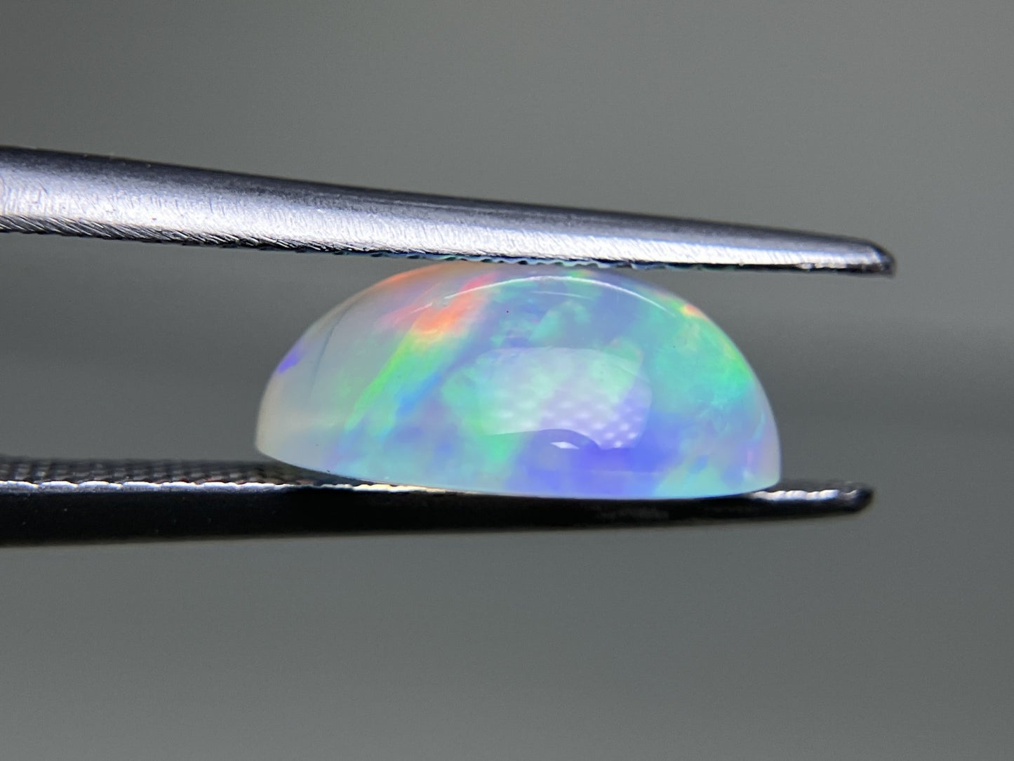 オパール 2.789ct 宝石ソーティング付き 12.2㎜×9.4㎜×5.1㎜ ルース（ 裸石 ） 3901YY