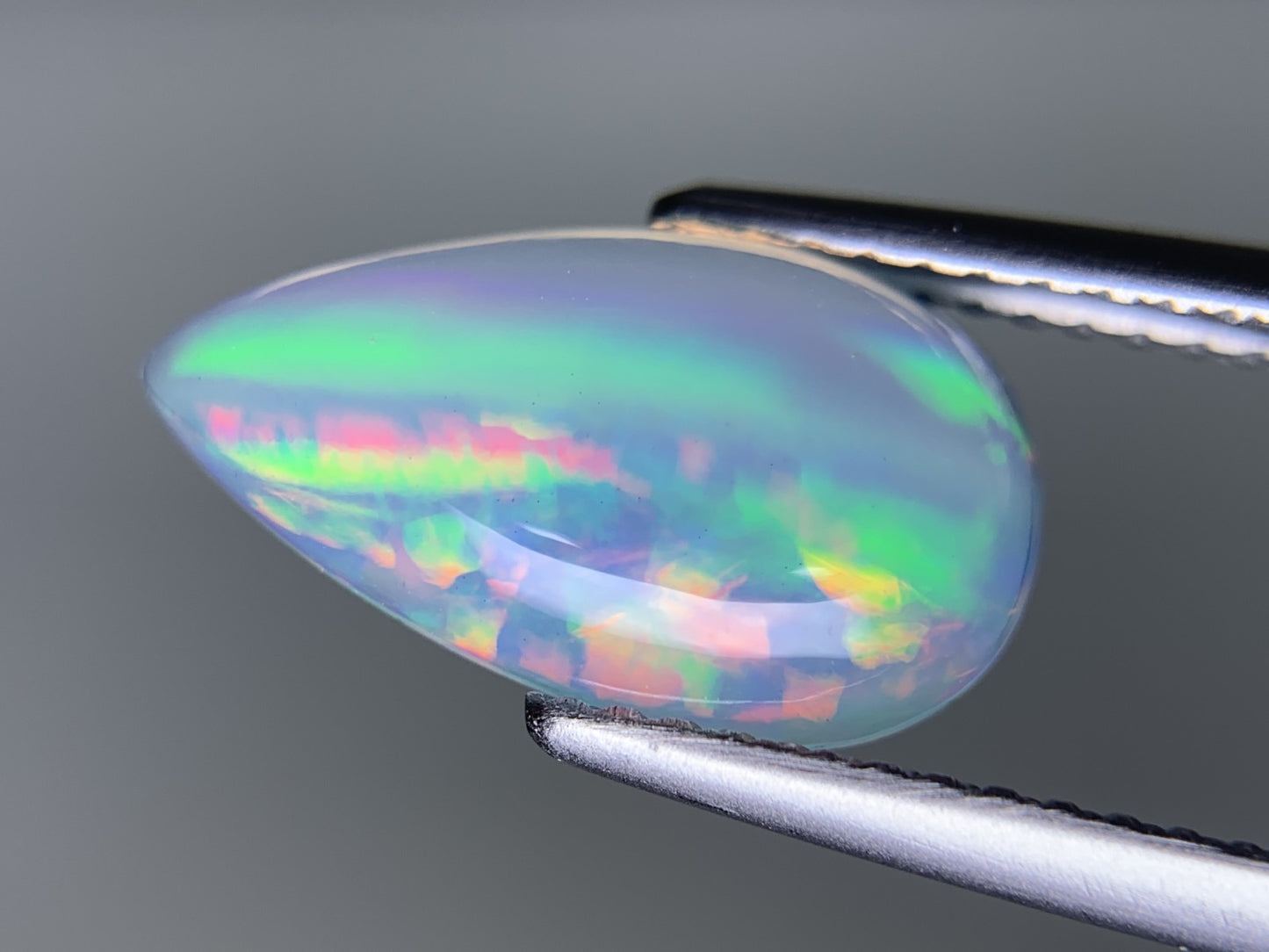 オパール 1.701ct 宝石ソーティング付き 14.0㎜×7.7㎜×3.4㎜ ルース（ 裸石 ） 3933Y