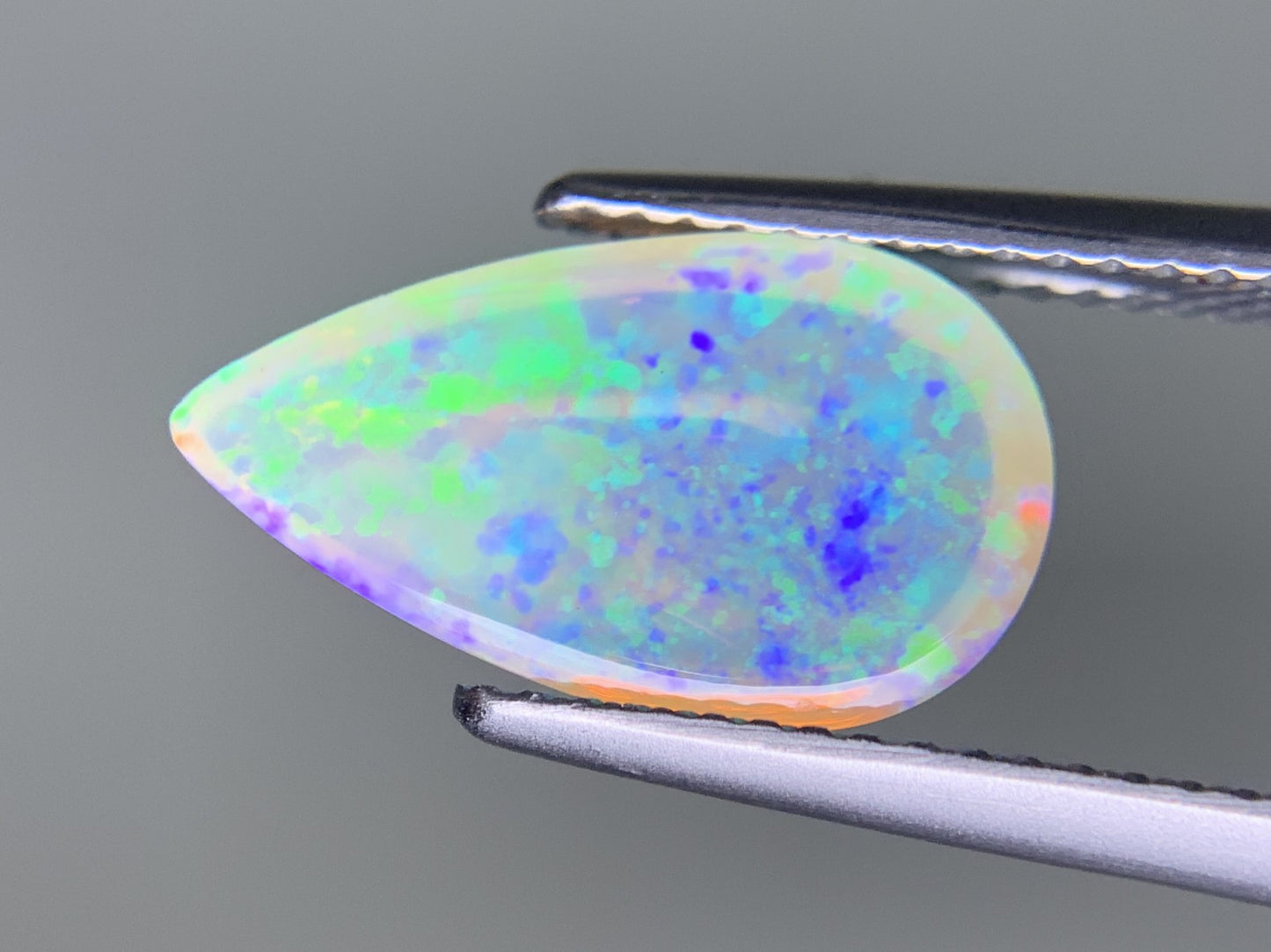 オパール 2.851ct 宝石ソーティング付き 14.9㎜×8.4㎜×4.8㎜ ルース（ 裸石 ） 3904Y