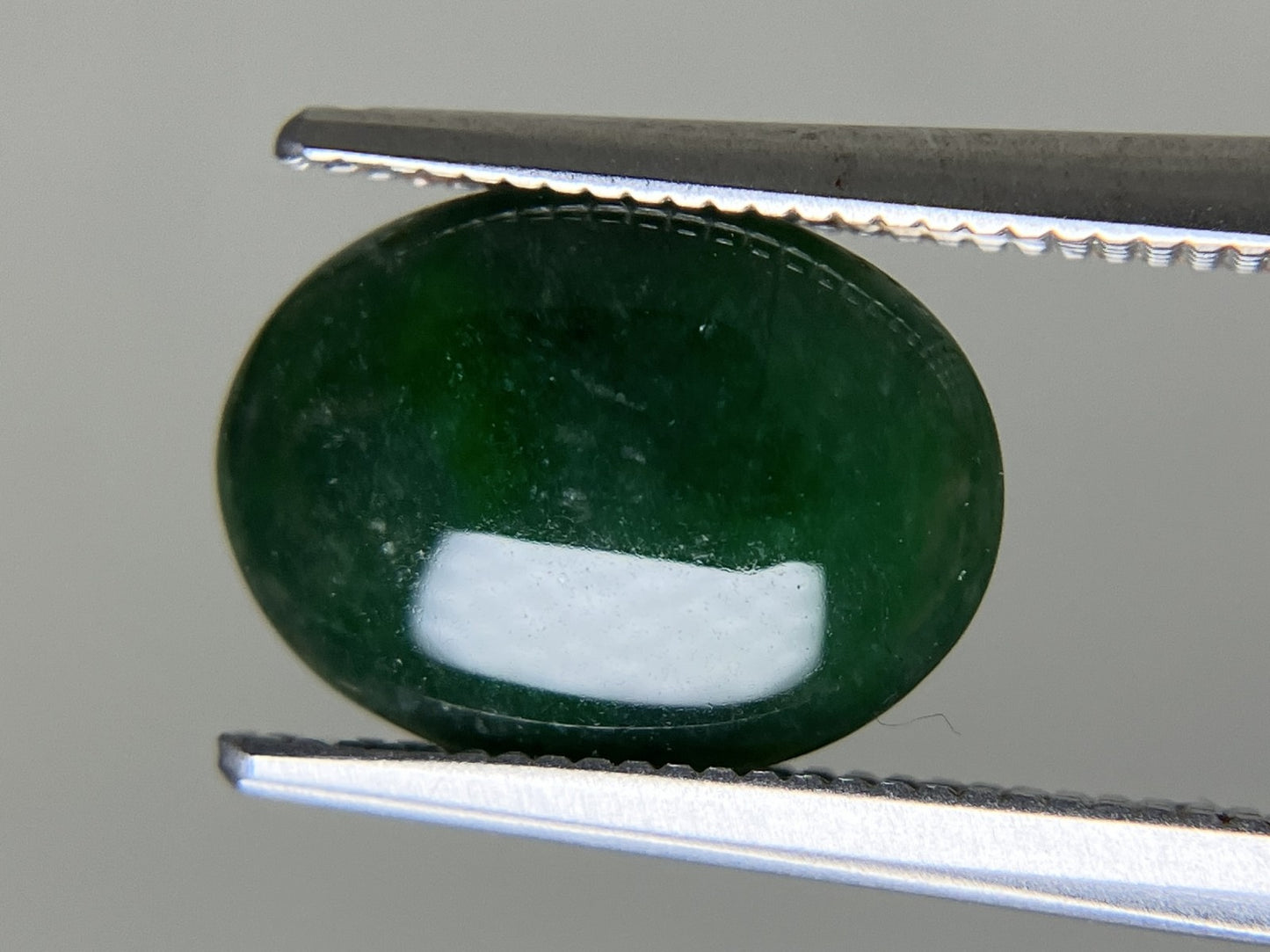 ヒスイ 翡翠  天然  3.120ct  宝石ソーティング付き  11.3㎜×8.4㎜×3.4㎜   ルース（ 裸石 ） 5620YY
