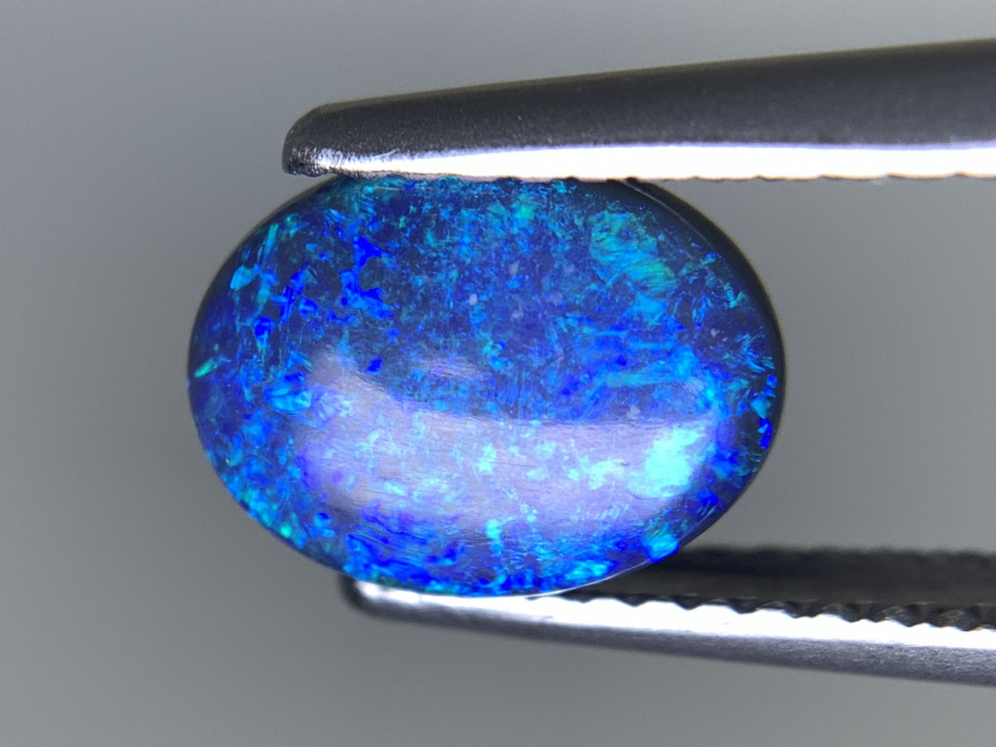 ブラックオパール 天然 1.458ct 中央宝石ソーティング付き 9.0㎜×6.8㎜×3.6㎜ ルース（ 裸石 ） 7130Y
