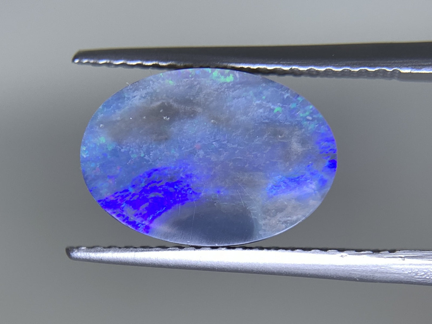 ブラックオパール 天然  3.264ct  宝石ソーティング付き  13.0㎜×9.1㎜×3.7㎜  ルース（ 裸石 ）  5518Y