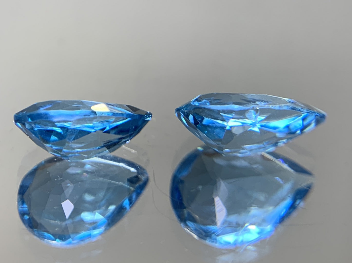 ブルートパーズ ２点セット 1.861ct 1.376ct 宝石ソーティング付き  ルース（ 裸石 ） 2223Y