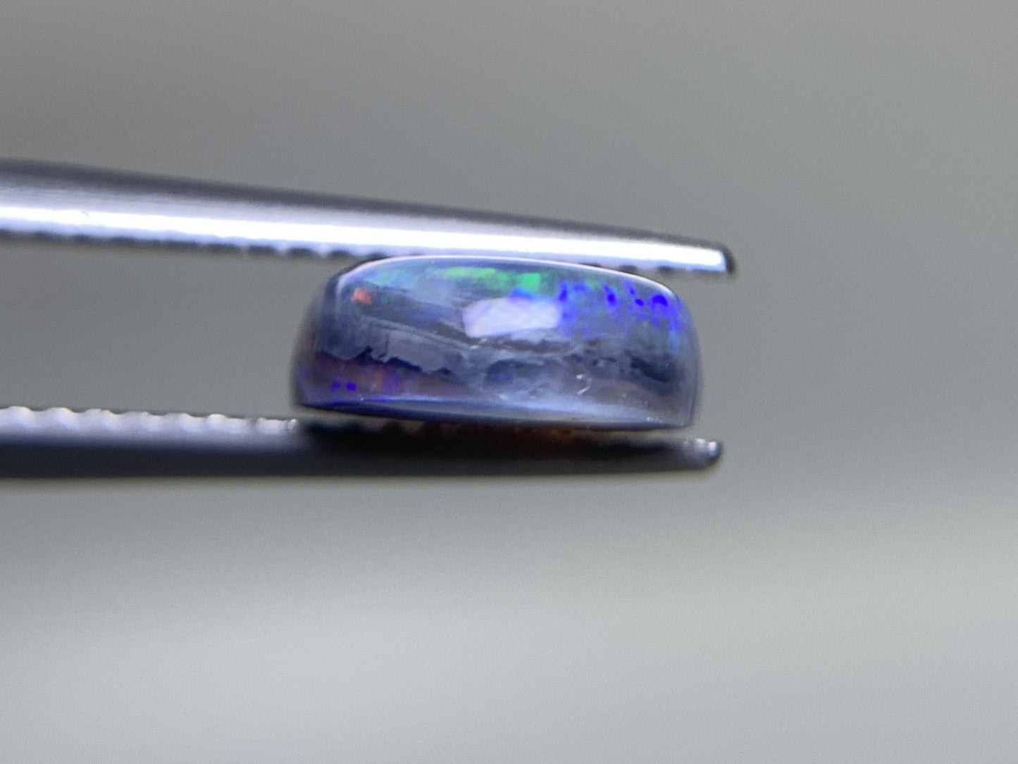 ブラックオパール 天然  3.264ct  宝石ソーティング付き  13.0㎜×9.1㎜×3.7㎜  ルース（ 裸石 ）  5518Y