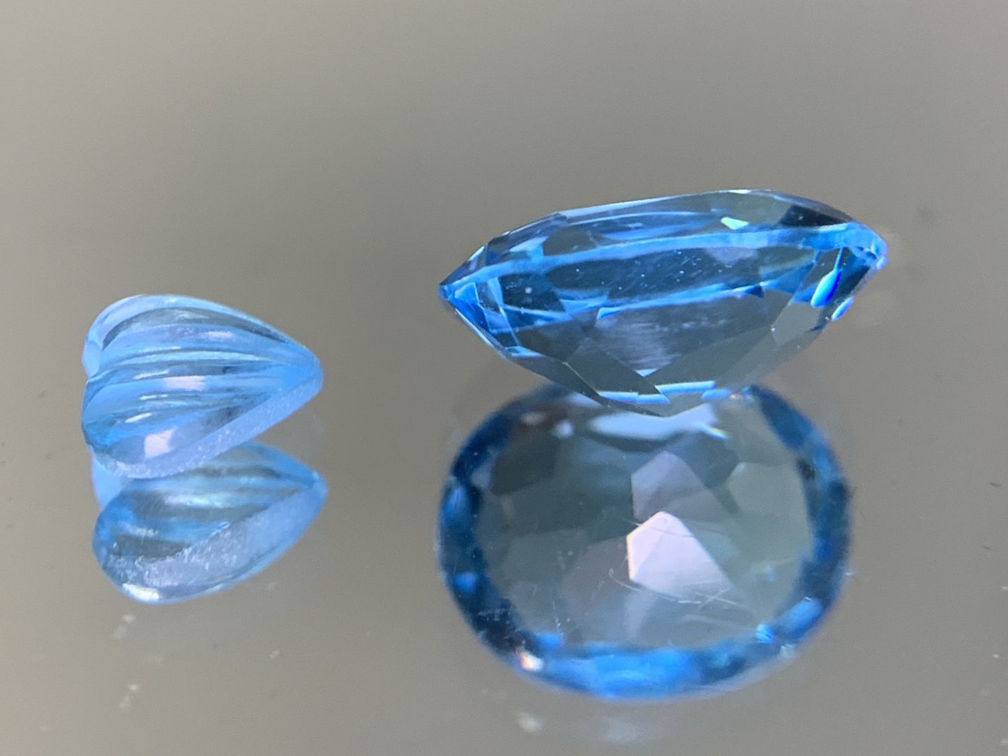 ブルートパーズ ２点セット 2.001ct　0.447ct 宝石ソーティング付き  ルース（ 裸石 ） 2224Y