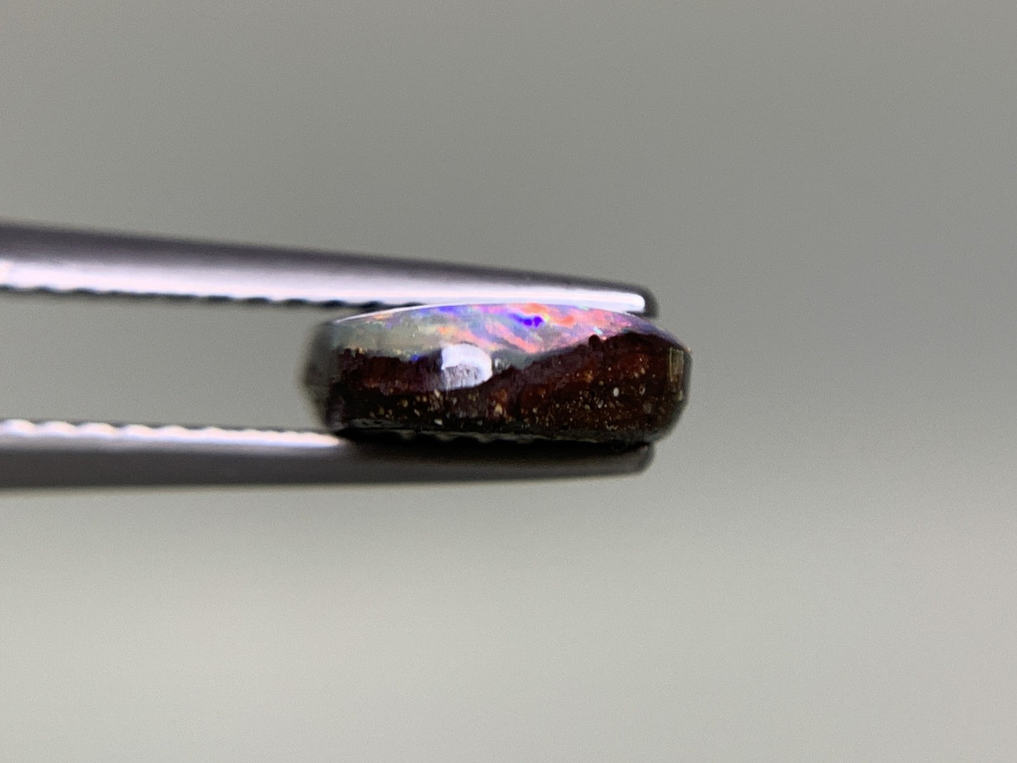 ボルダーオパール 2.413ct 宝石ソーティング付き  11.5㎜×8.2㎜×2.8㎜  ルース（ 裸石 ） 3273Y