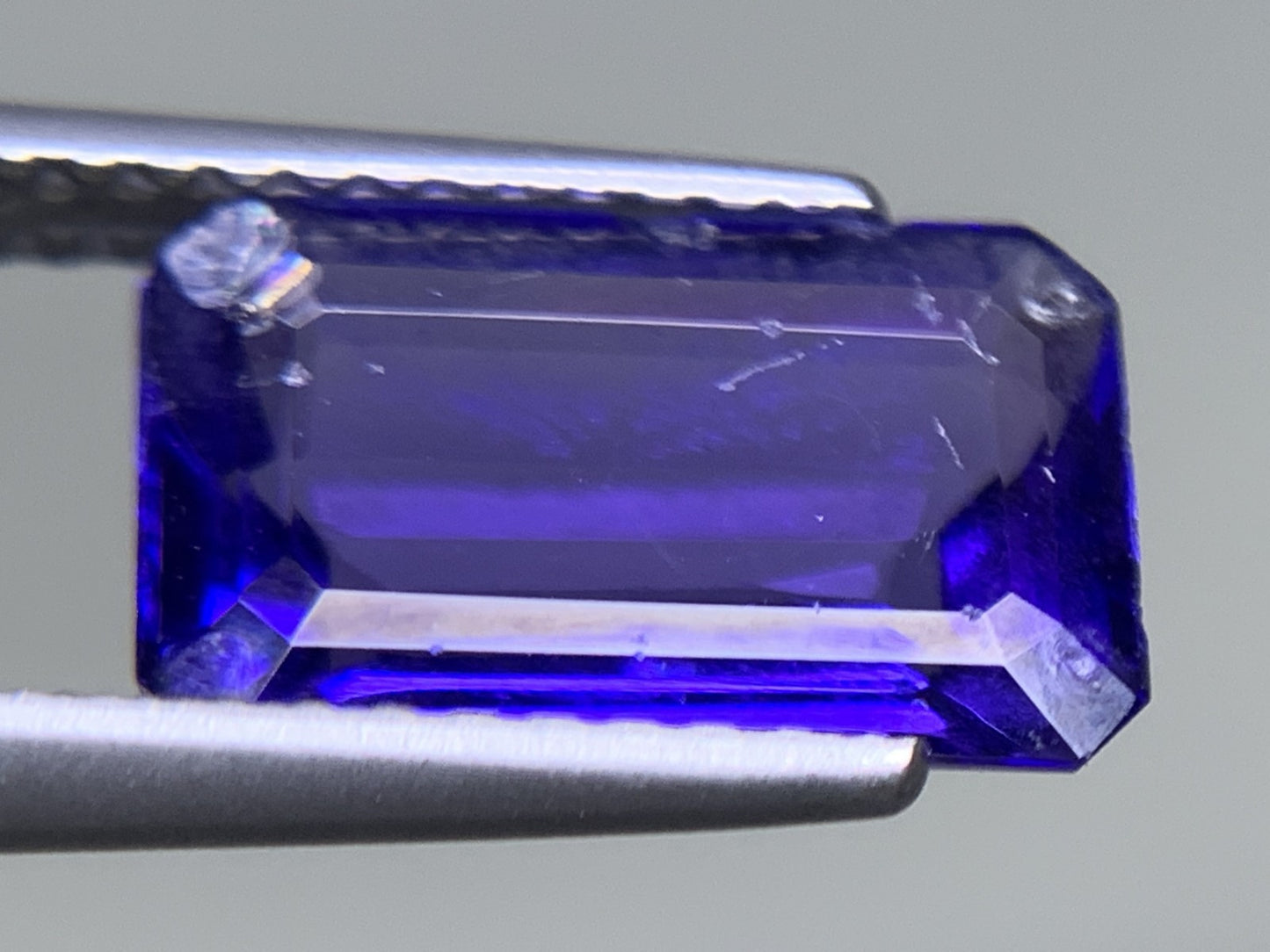 タンザナイト 天然 3.072ct 宝石ソーティング付き 11.1㎜×6.8㎜×4.3㎜ ルース（ 裸石 ） 6478Y