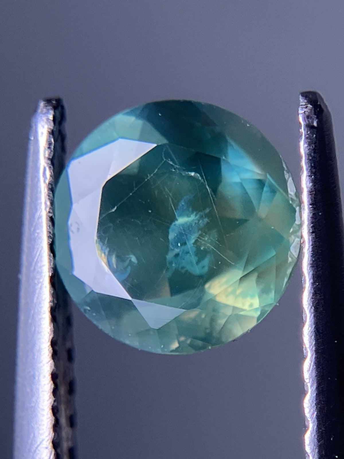 アレキサンドライト  1.062ct  中央宝石ソーティング付き  6.42㎜×6.45㎜×3.24㎜  ルース（ 裸石 ） 3398YY