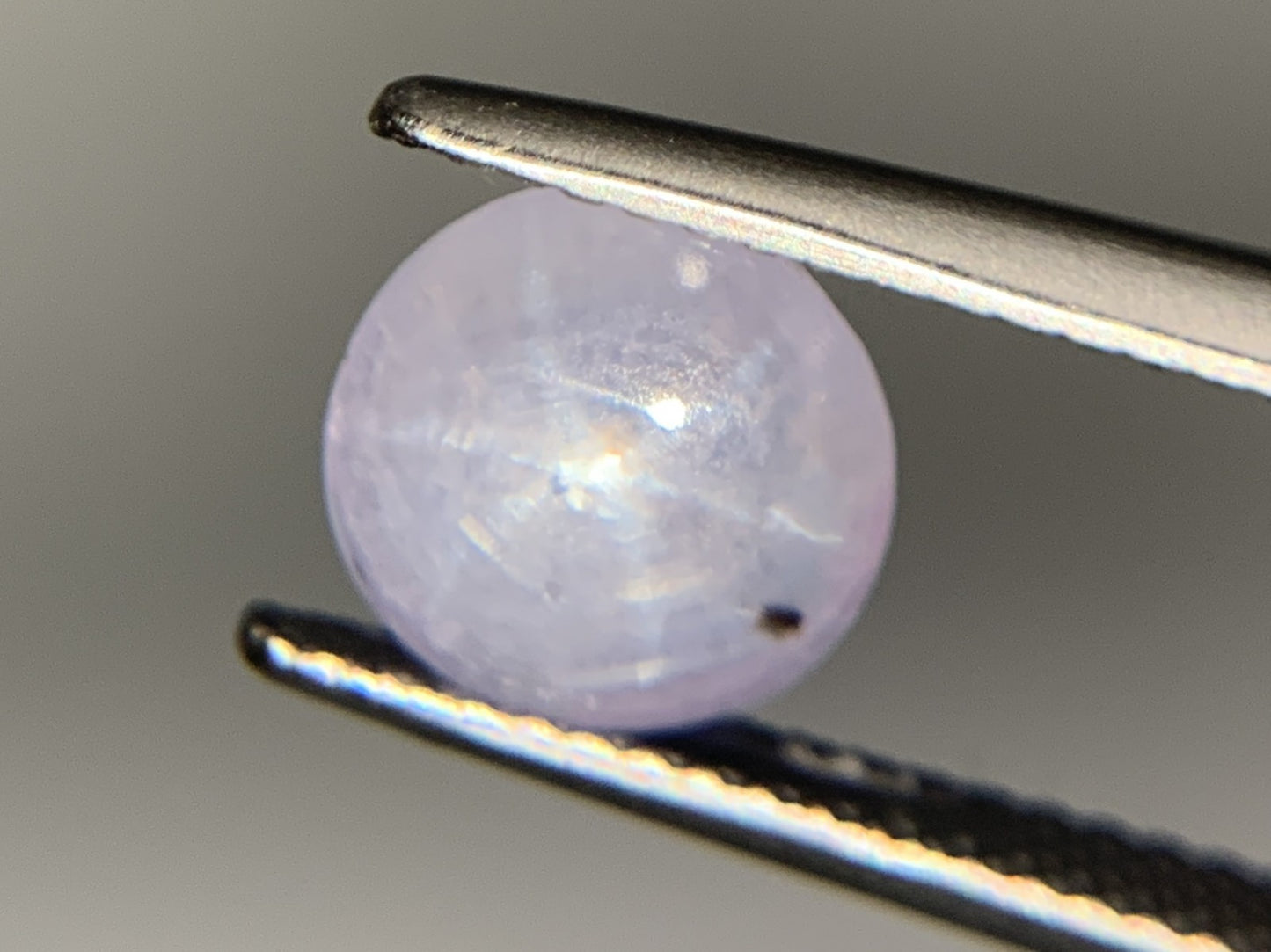 スターサファイア 2.816ct 宝石ソーティング付き  8.1㎜×7.9㎜×4.1㎜ ルース（ 裸石 ） 2026Y