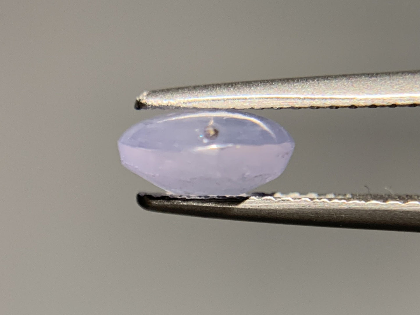 スターサファイア 2.816ct 宝石ソーティング付き  8.1㎜×7.9㎜×4.1㎜ ルース（ 裸石 ） 2026Y