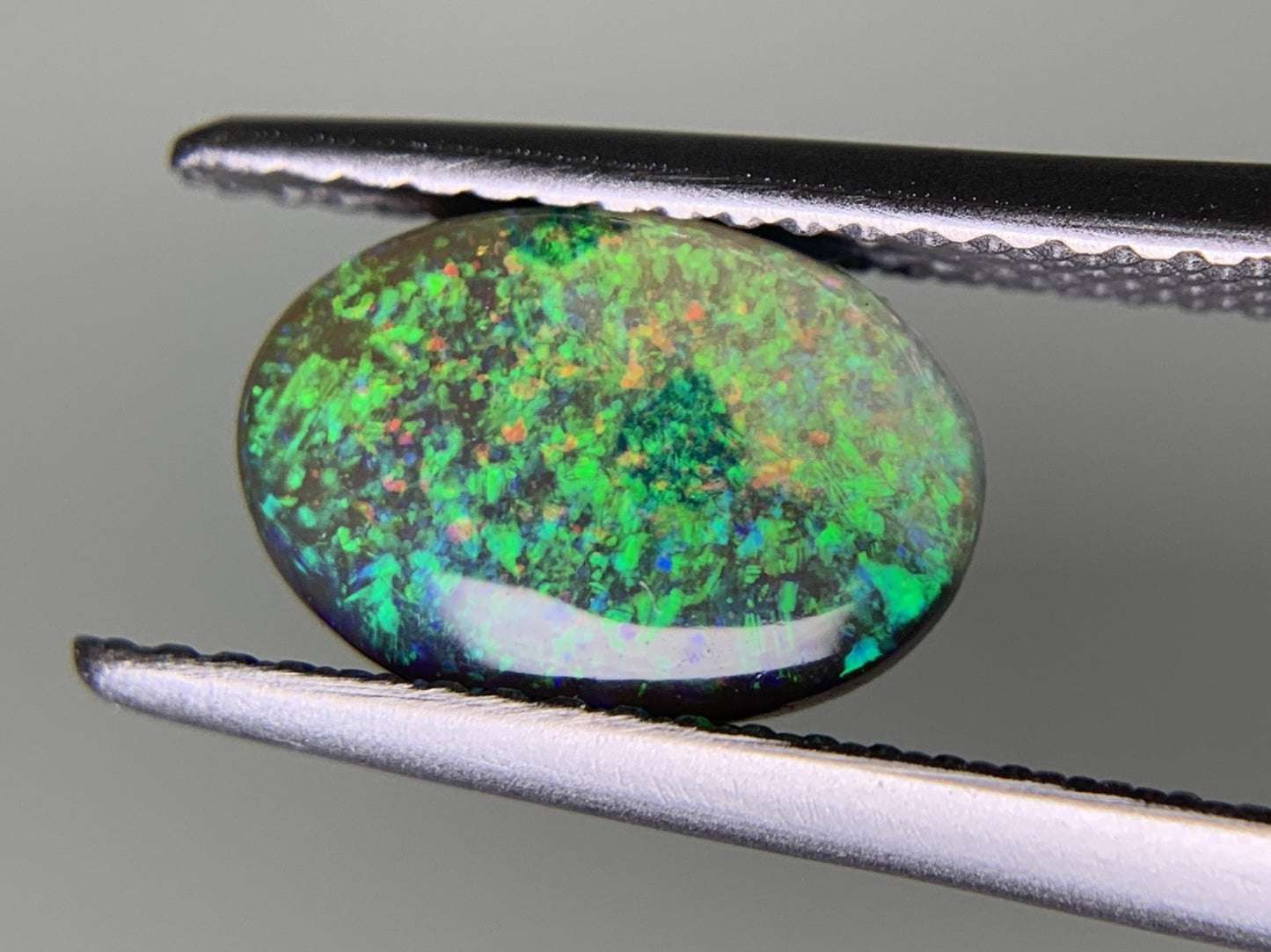 ブラックオパール 1.583ct 宝石ソーティング付き  10.4㎜×7.2㎜×3.2㎜ ルース（ 裸石 ） 2233Y