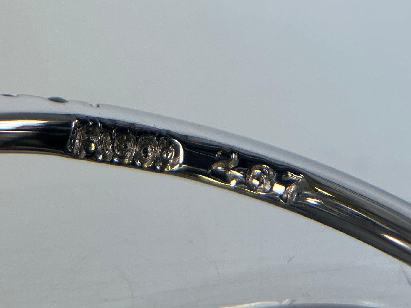 サファイア 2.67ct コンフラワーブルー 非加熱 AIGS鑑別書 D0.65ct PT900 4.9g 指輪 （JP9号） サイズ直し無料 9167K