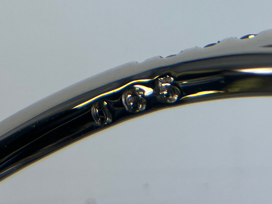 サファイア 2.67ct コンフラワーブルー 非加熱 AIGS鑑別書 D0.65ct PT900 4.9g 指輪 （JP9号） サイズ直し無料 9167K