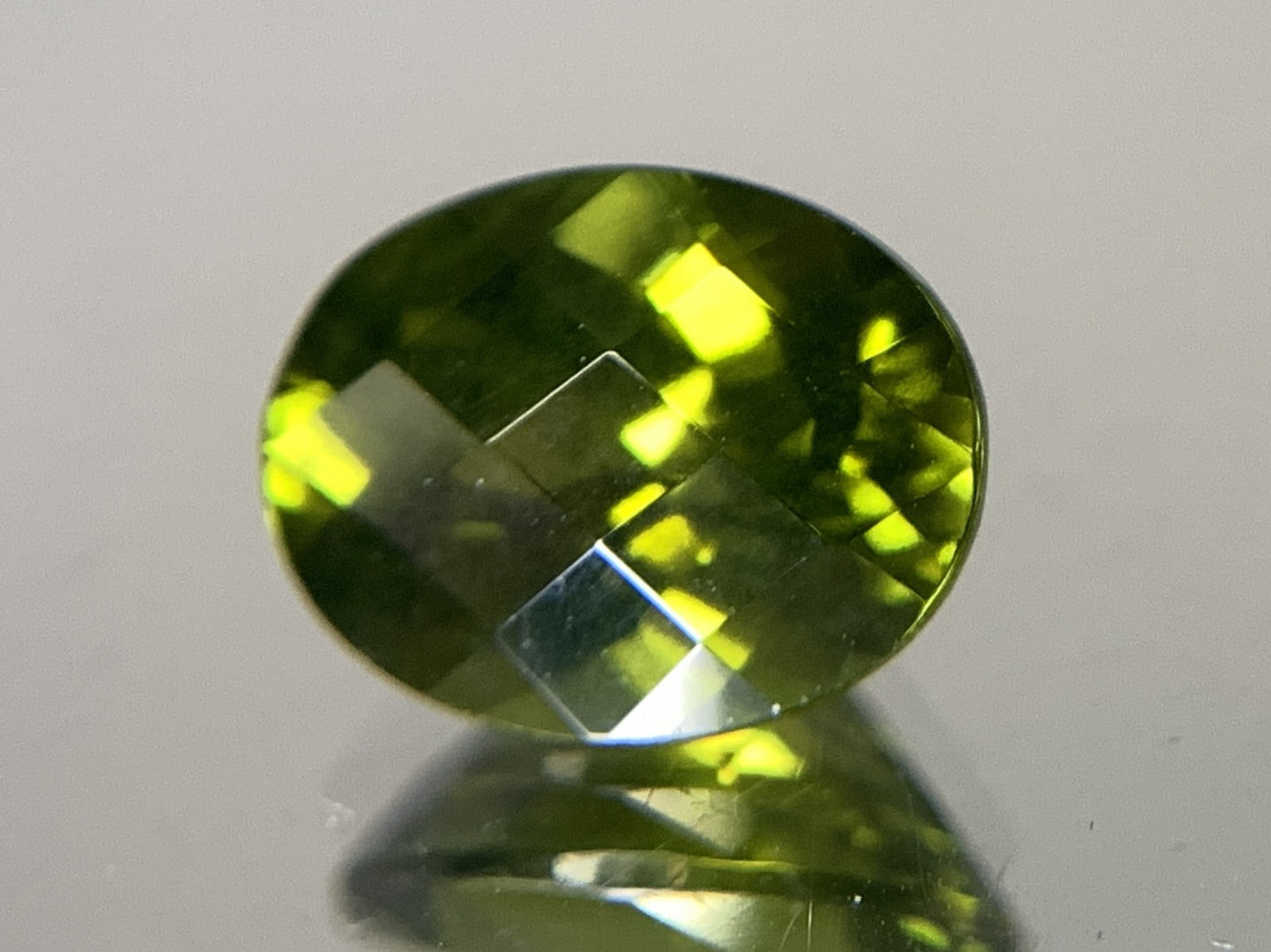 アイドクレーズ 2.143ct 宝石ソーティング付き  9.0㎜×7.0㎜×5.0㎜ ルース（ 裸石 ） 2228Y