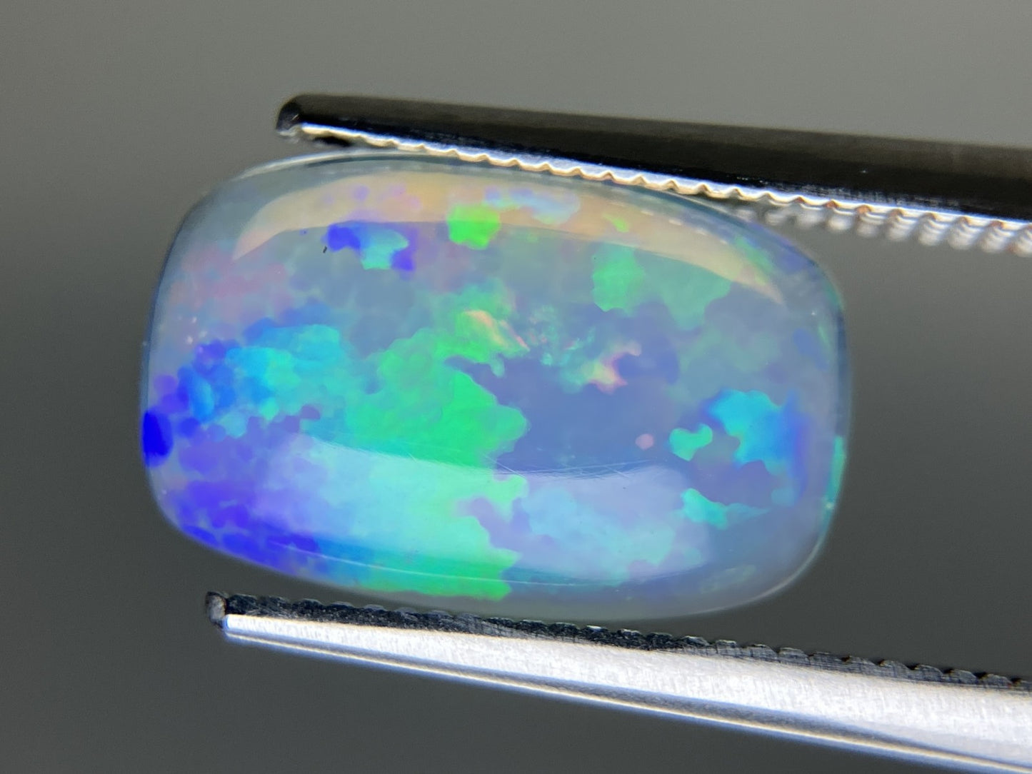 オパール 天然 1.942ct 宝石ソーティング付き 13.4㎜×8.7㎜×3.3㎜ ルース（ 裸石 ） 6169YY