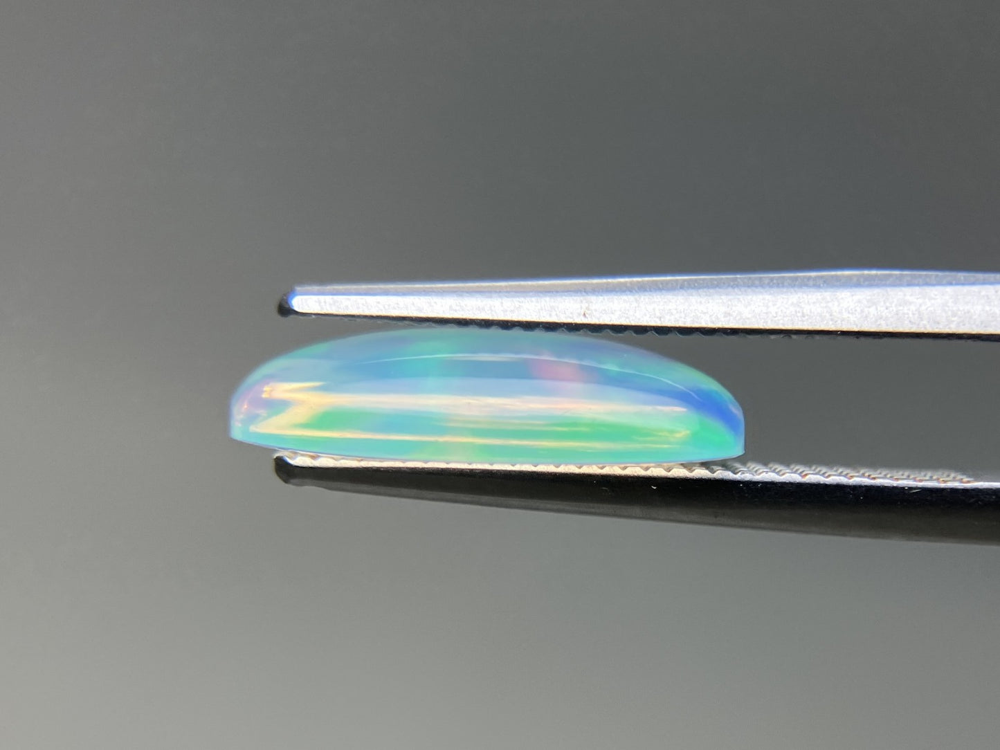 オパール 天然 1.986ct 宝石ソーティング付き 14.0㎜×6.8㎜×3.3㎜ ルース（ 裸石 ） 6168YY