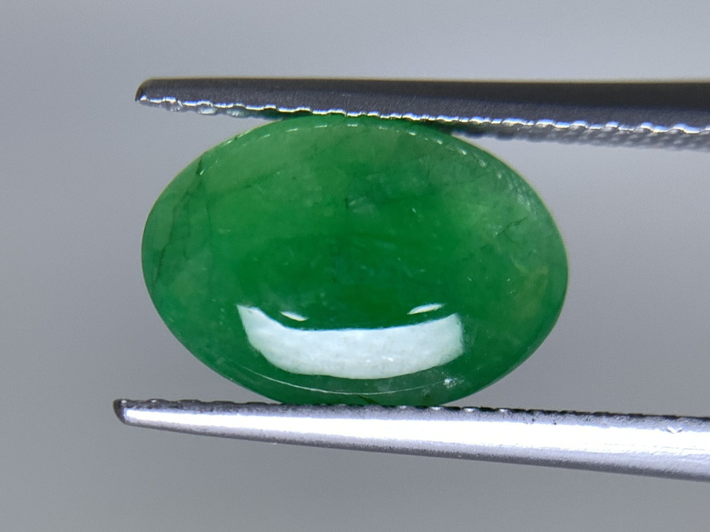 ヒスイ 翡翠  天然  2.683ct  宝石ソーティング付き  11.2㎜×8.0㎜×3.3㎜   ルース（ 裸石 ） 5494Y