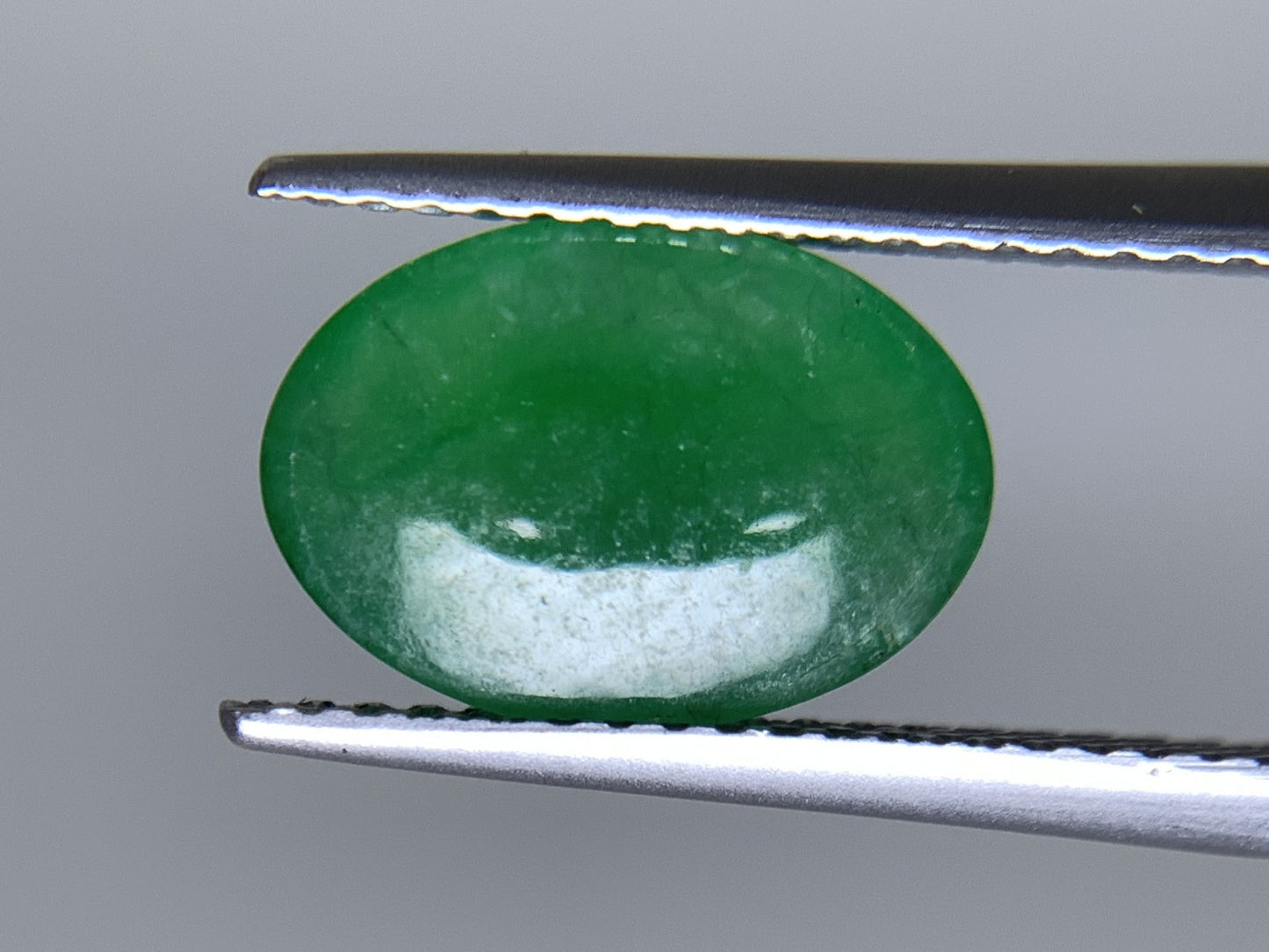 ヒスイ 翡翠  天然  2.683ct  宝石ソーティング付き  11.2㎜×8.0㎜×3.3㎜   ルース（ 裸石 ） 5494Y