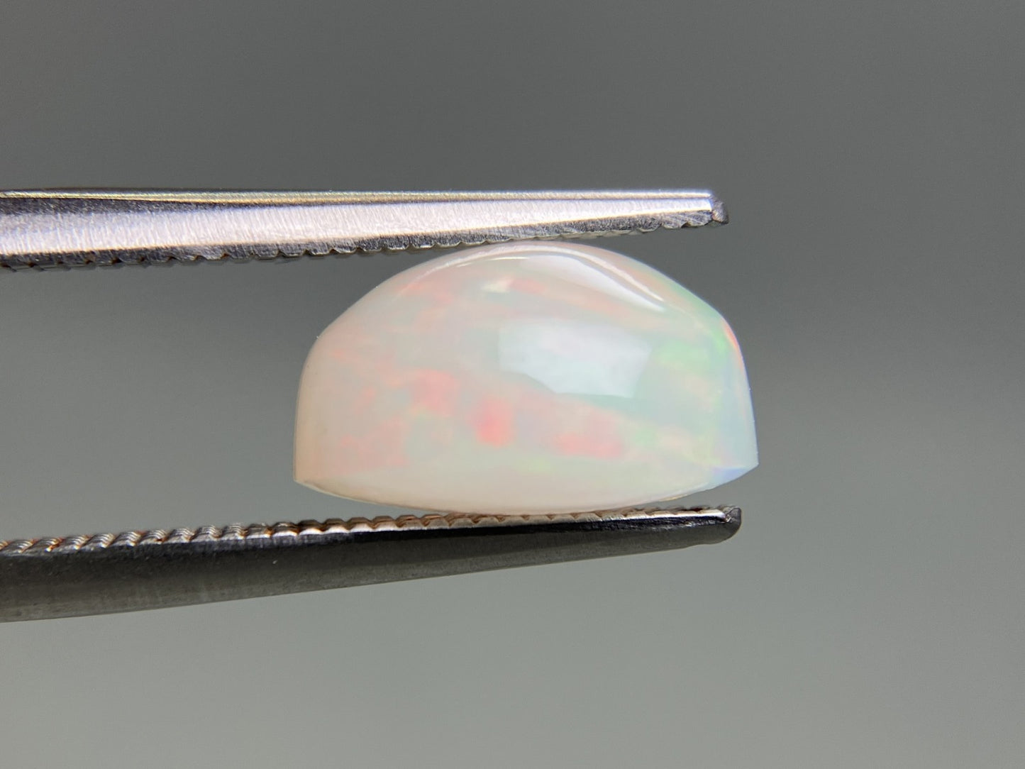 オパール 天然  3.430ct  宝石ソーティング付き  11.1㎜×9.1㎜×6.4㎜ ルース（ 裸石 ）  6159YY