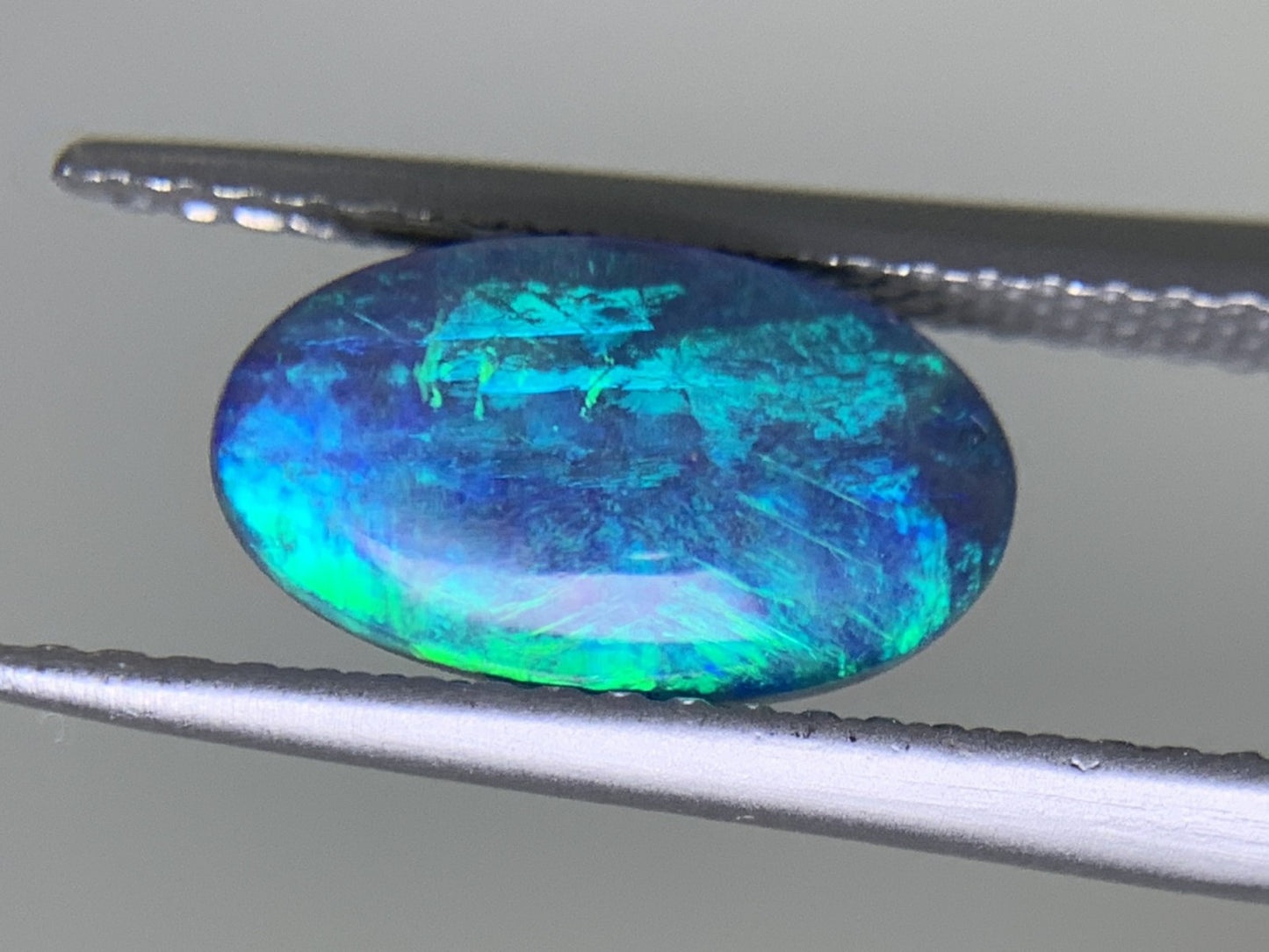 ボルダーオパール 2.238ct 宝石ソーティング付き  10.6㎜×6.1㎜×4.0㎜  ルース（ 裸石 ） 3327Y