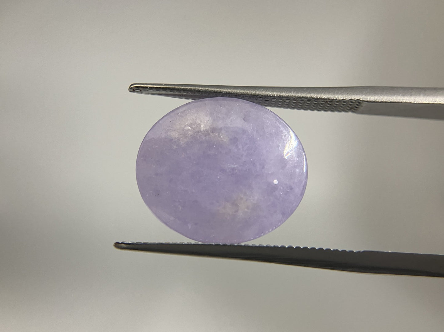 翡翠（ひすい） 10.520ct 宝石ソーティング付き 19.0㎜×13.2㎜×5.6㎜ ルース（ 裸石 ） 3985S
