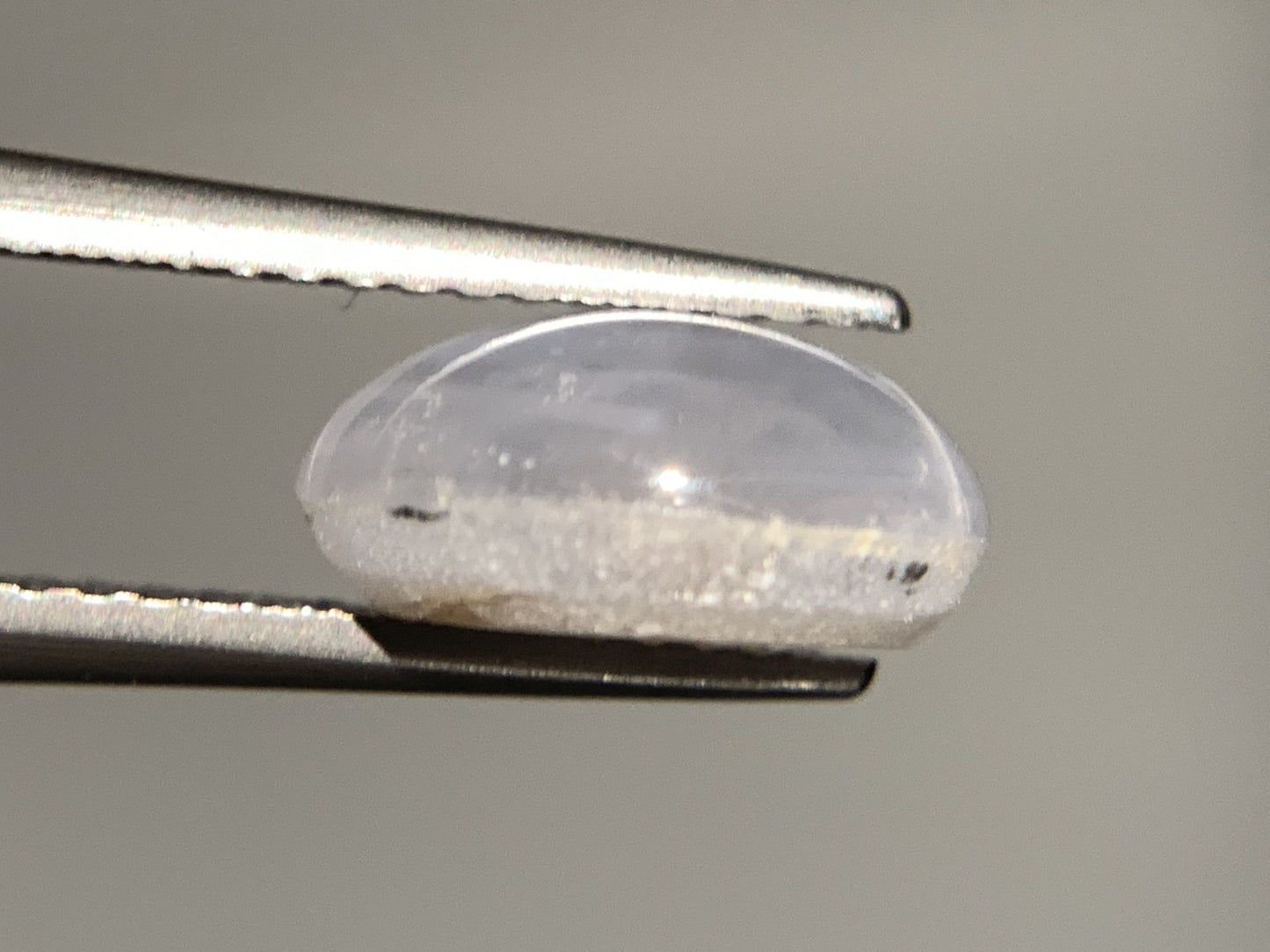 スターサファイア 4.370ct  宝石ソーティング付き  10.2㎜×7.9㎜×4.8㎜  天然 ルース（ 裸石 ） 4702Y