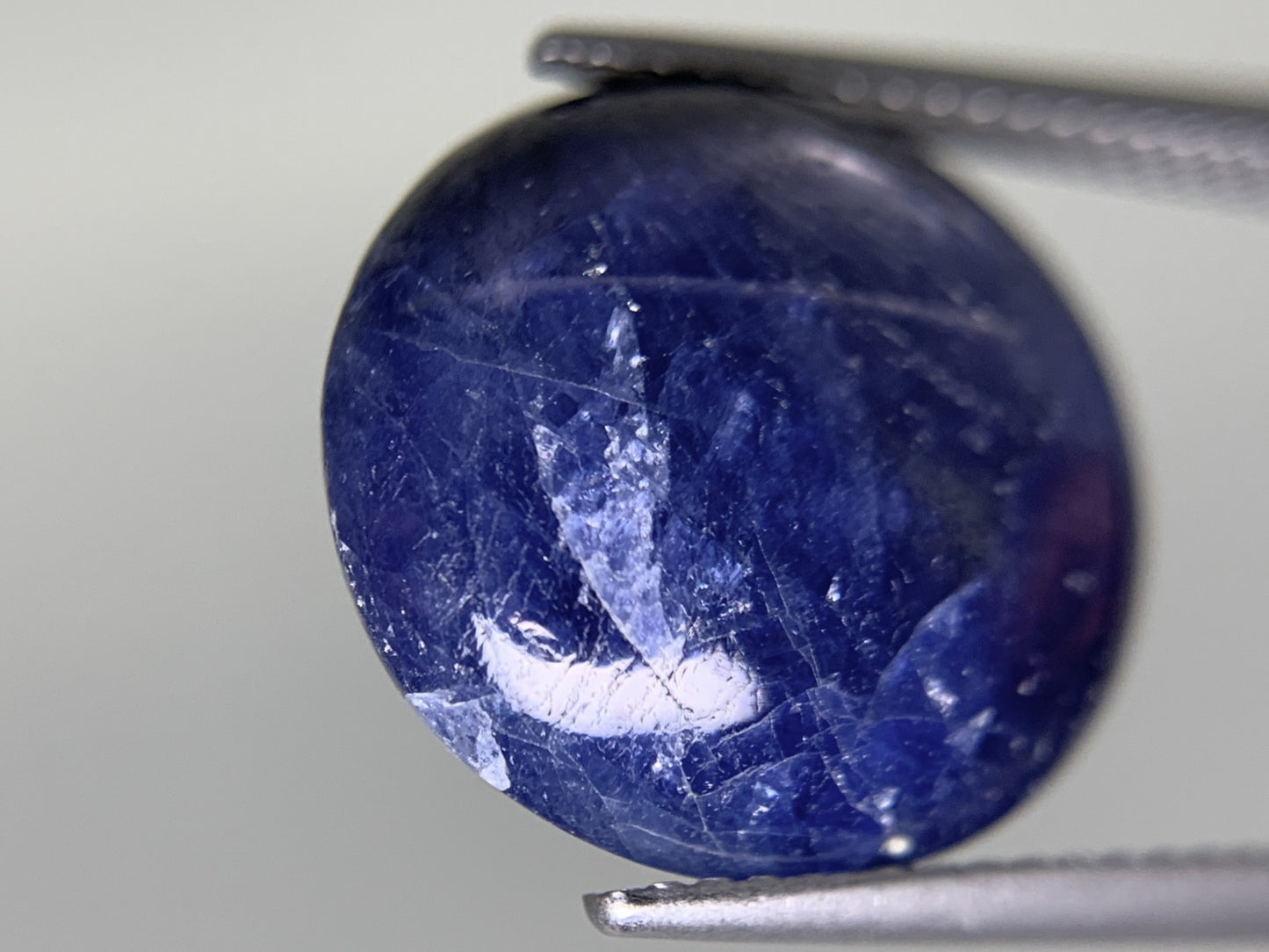 サファイア 天然 12.075ct 宝石ソーティング付き 14.5㎜×13.6㎜×5.3㎜ ルース（ 裸石 ） 8261Y