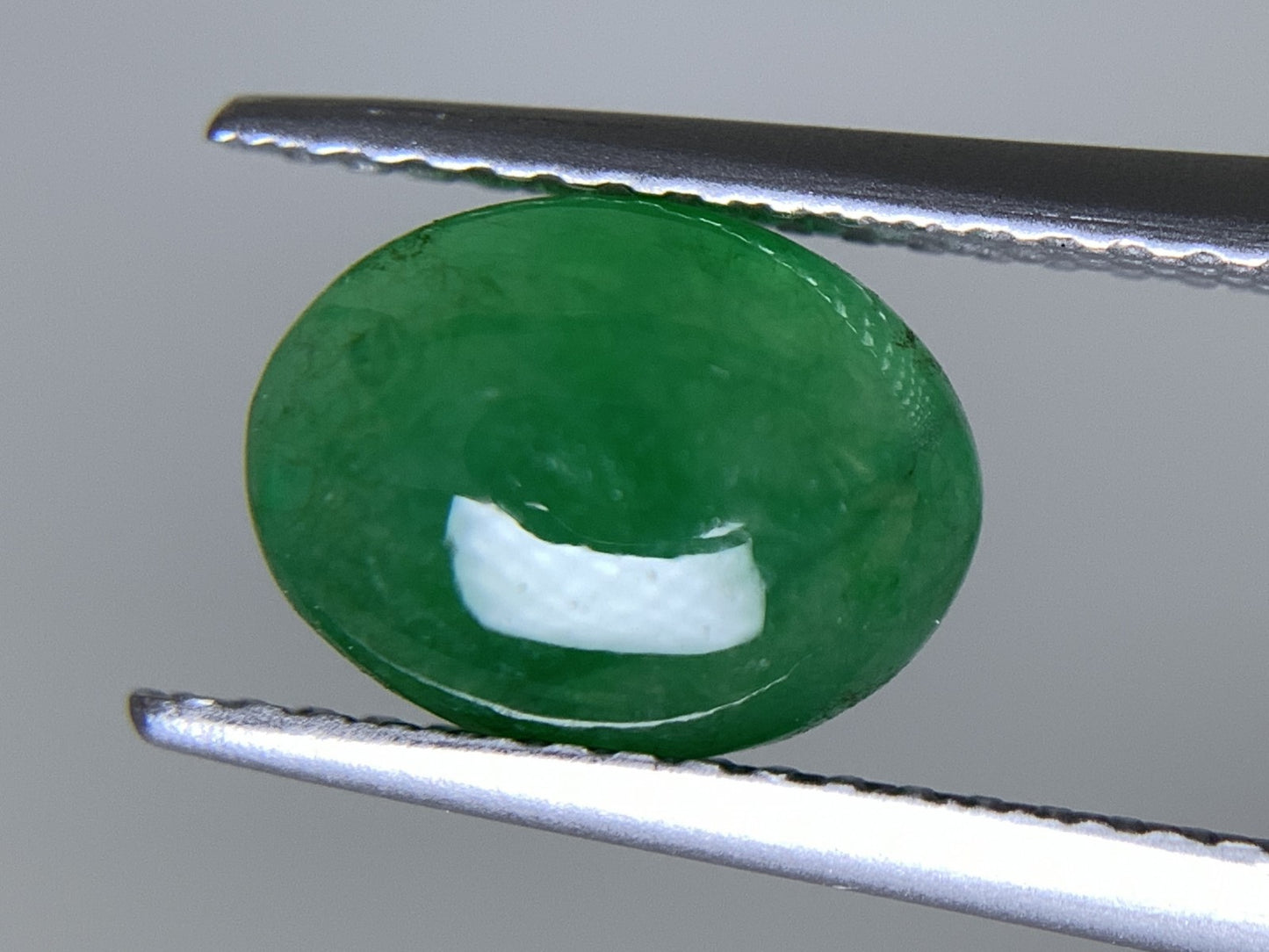ヒスイ 翡翠  天然  2.136ct  宝石ソーティング付き  9.2㎜×7.0㎜×4.0㎜   ルース（ 裸石 ） 5351Y