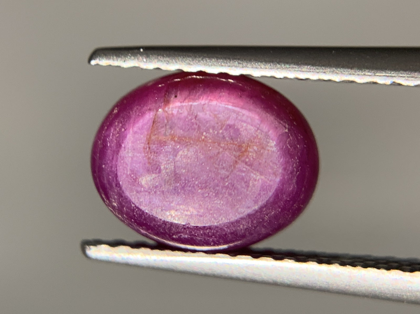 スタールビー 天然 3.156ct 宝石ソーティング付き 8.8㎜×7.0㎜×4.4㎜ ルース（ 裸石 ） 6480Y