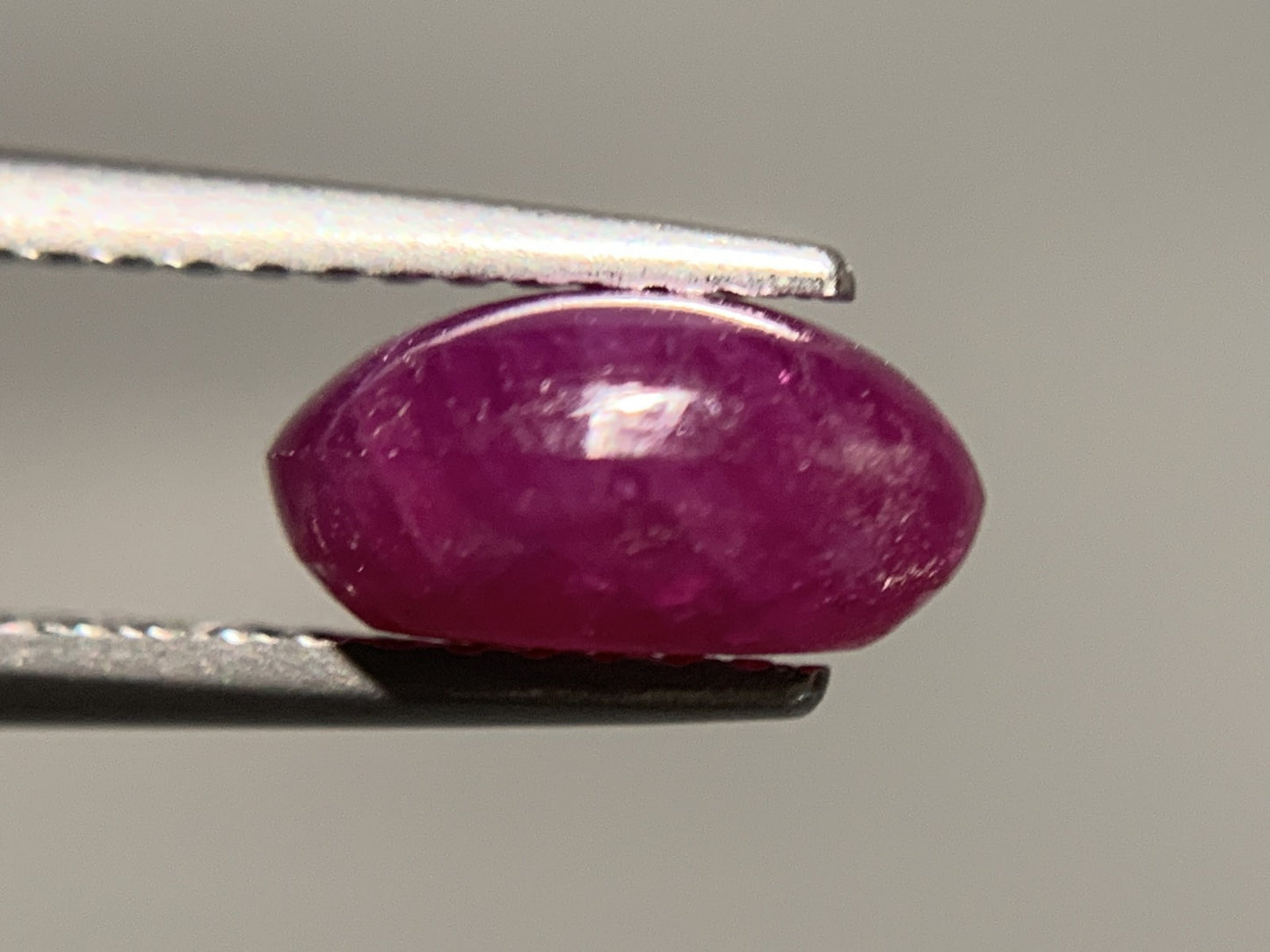 スタールビー 天然 3.156ct 宝石ソーティング付き 8.8㎜×7.0㎜×4.4㎜ ルース（ 裸石 ） 6480Y