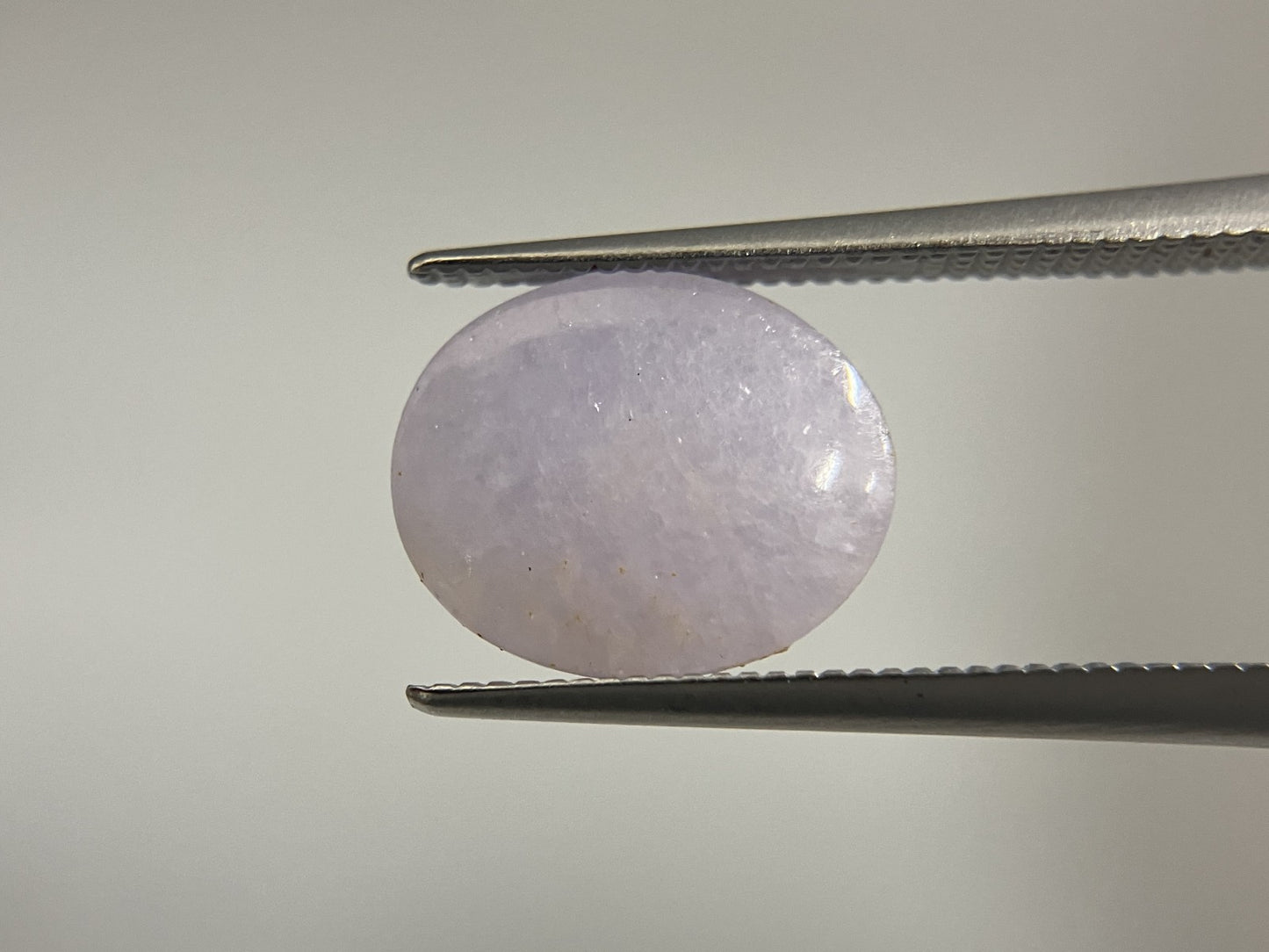 ヒスイ　翡翠　天然　 4.987ct 宝石ソーティング付き 11.1㎜×9.2㎜×5.0㎜ ルース（ 裸石 ） 3983S